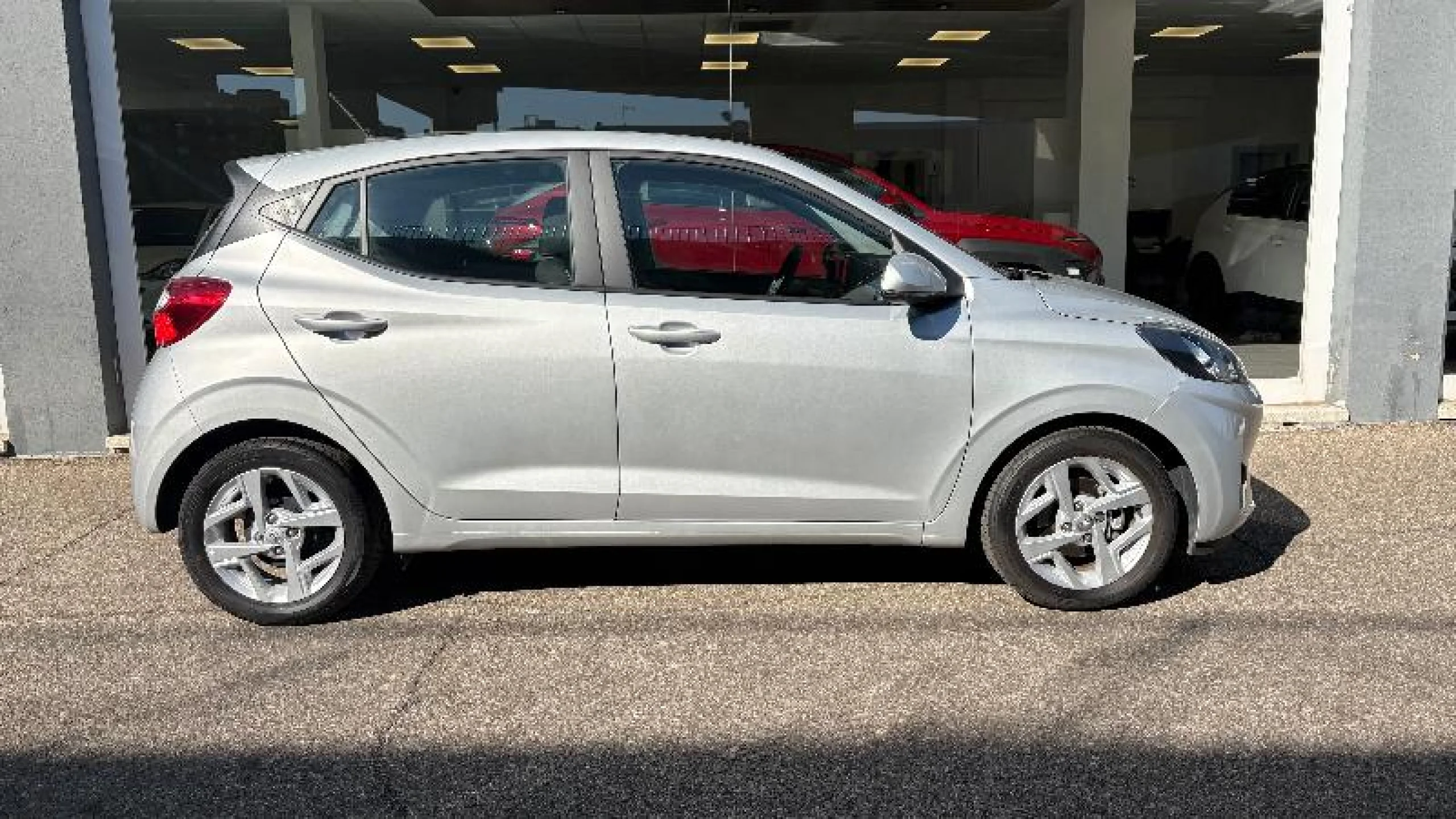 HYUNDAI I10 1.0 KLASS - Foto 4