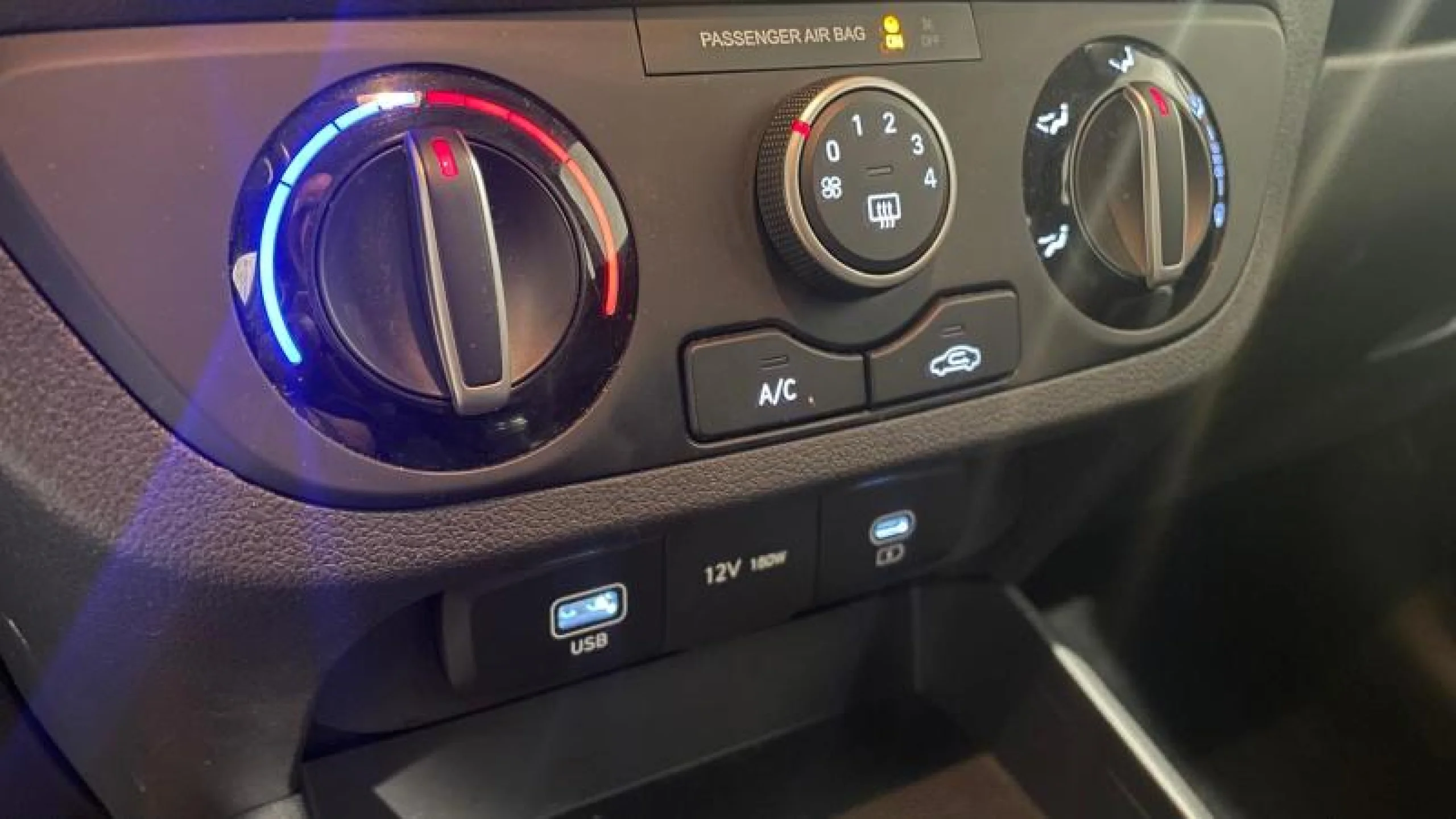 HYUNDAI I10 1.0 KLASS - Foto 14