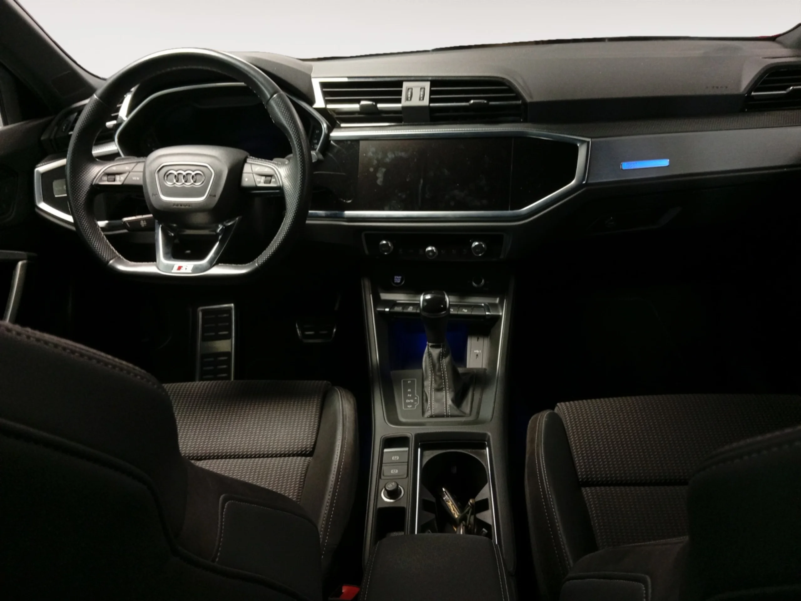 AUDI Q3 SPORTBACK BLACK LINE 35 TDI 110KW (150CV) S TRONIC - Foto 4