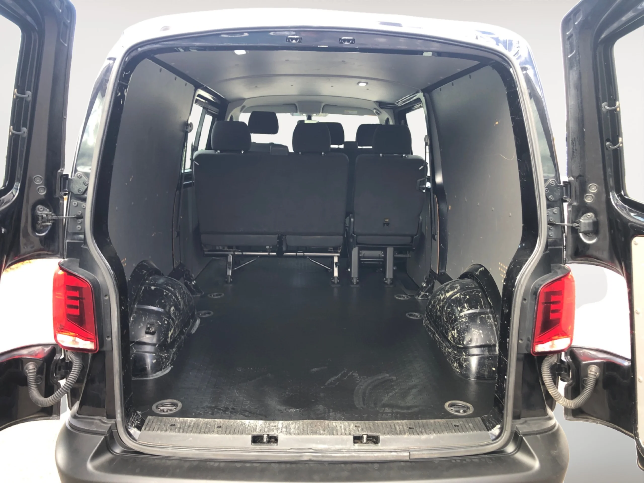 VOLKSWAGEN TRANSPORTER KOMBI 2.0TDI SCR BMT LARGA DSG 110KW - Foto 7