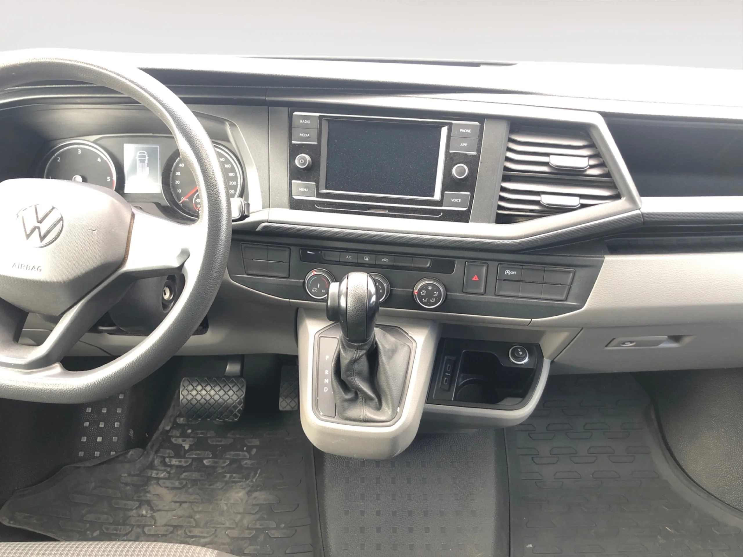 VOLKSWAGEN TRANSPORTER KOMBI 2.0TDI SCR BMT LARGA DSG 110KW - Foto 20