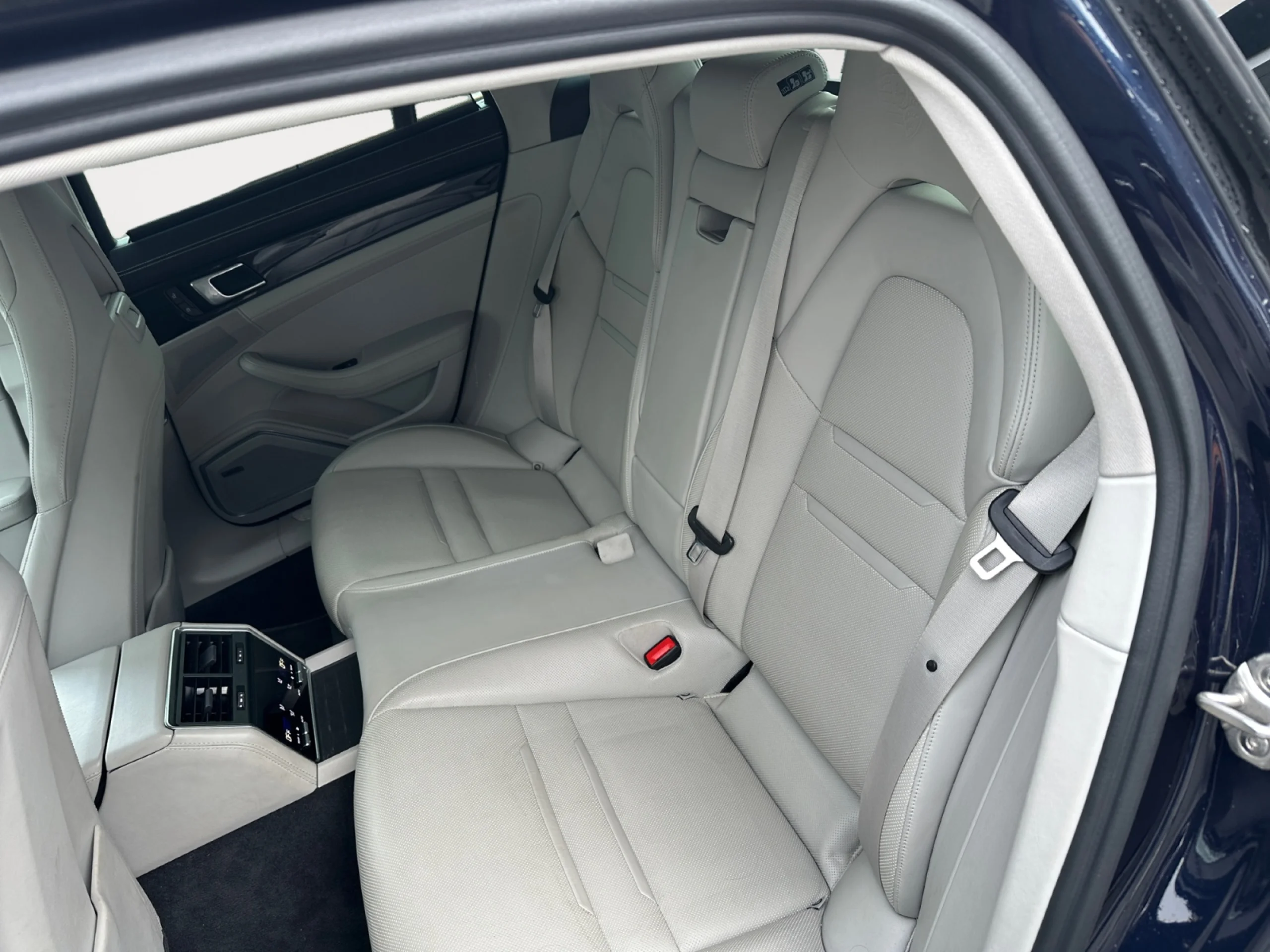 PORSCHE PANAMERA 4 E HYBRID - Foto 6