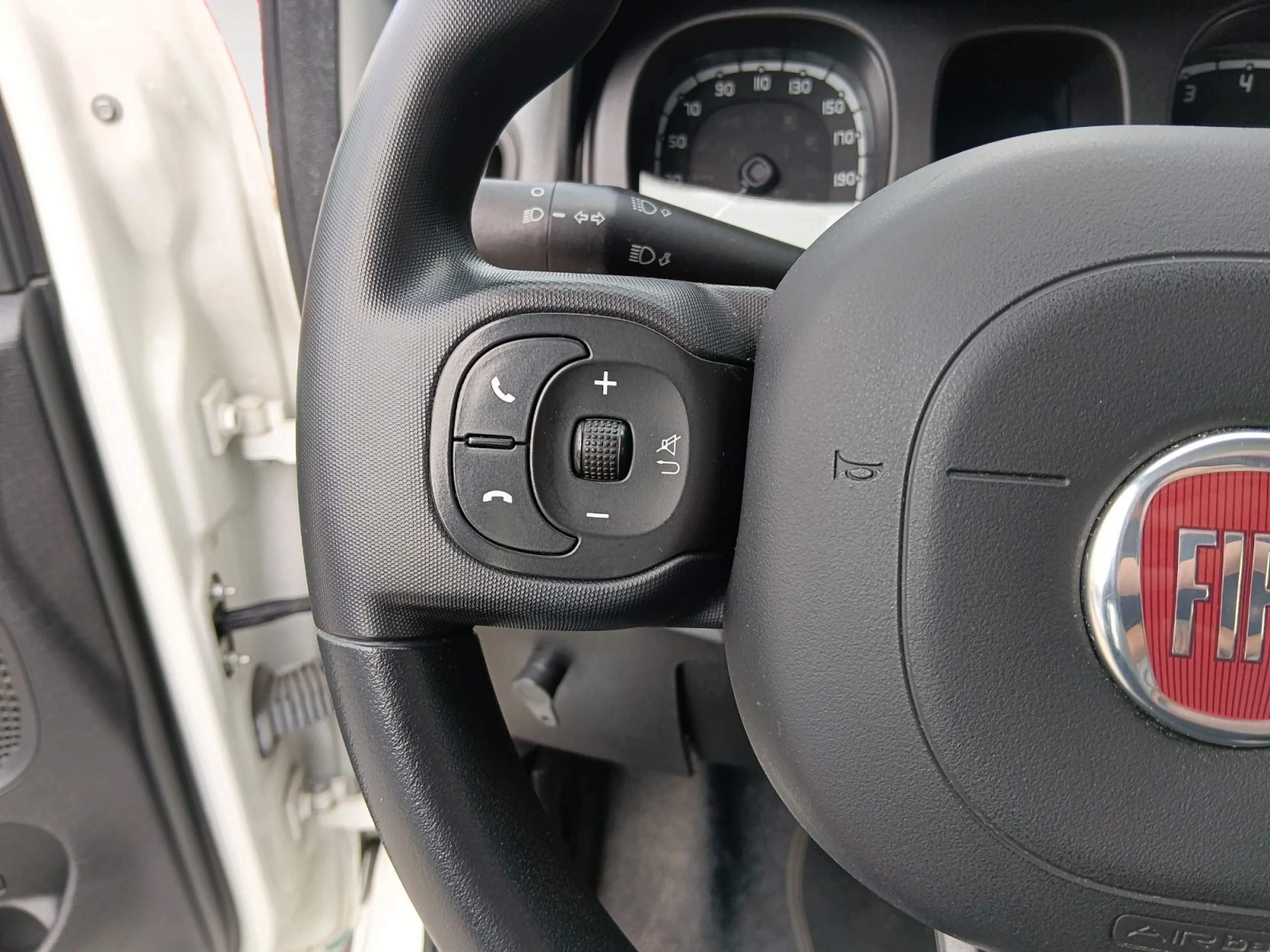 FIAT PANDA CITY LIFE HYBRID 1.0 GSE 51KW (70CV) - Foto 11