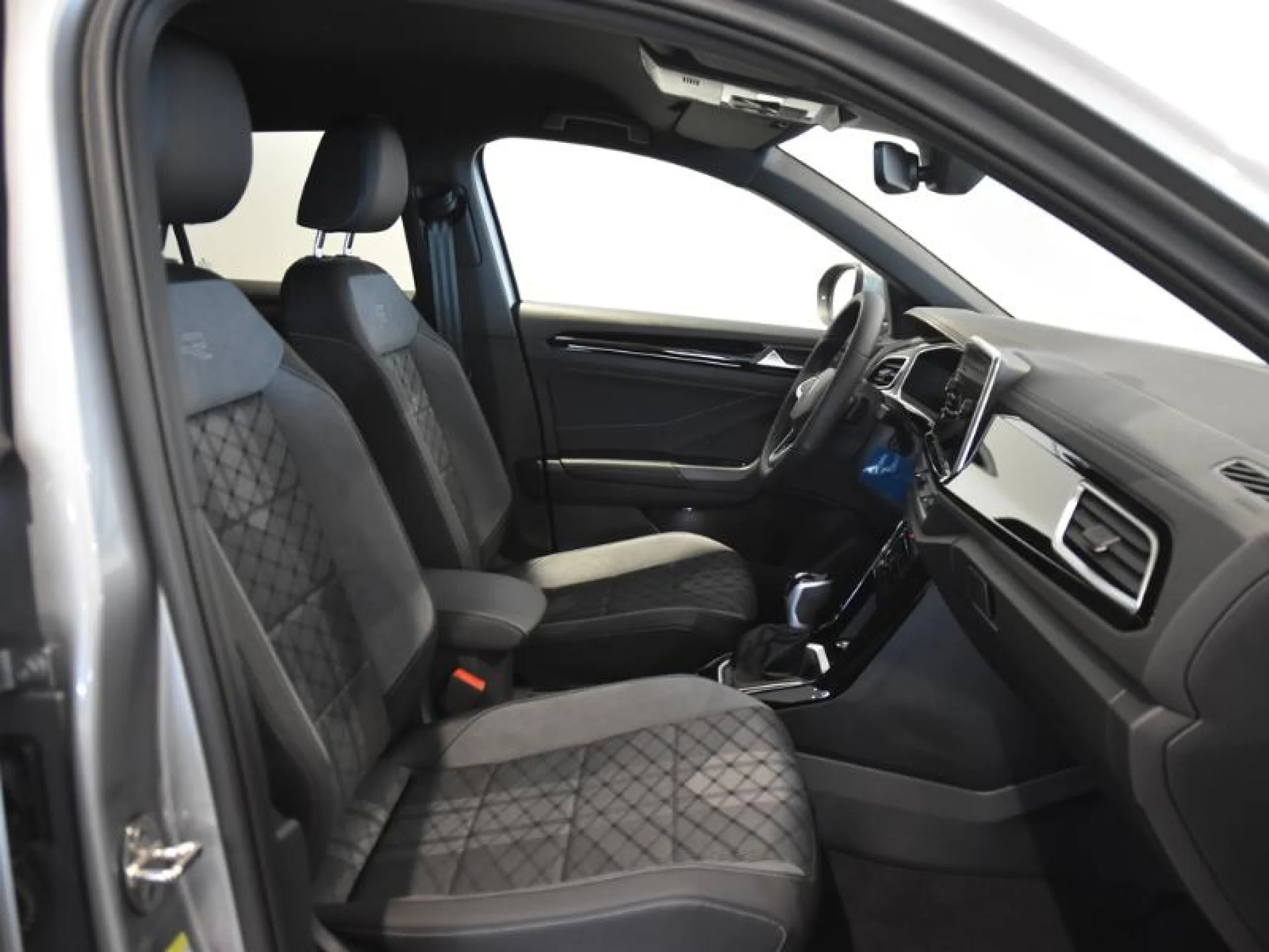VOLKSWAGEN T ROC R LINE 1.5 TSI 110KW (150CV) DSG - Foto 5