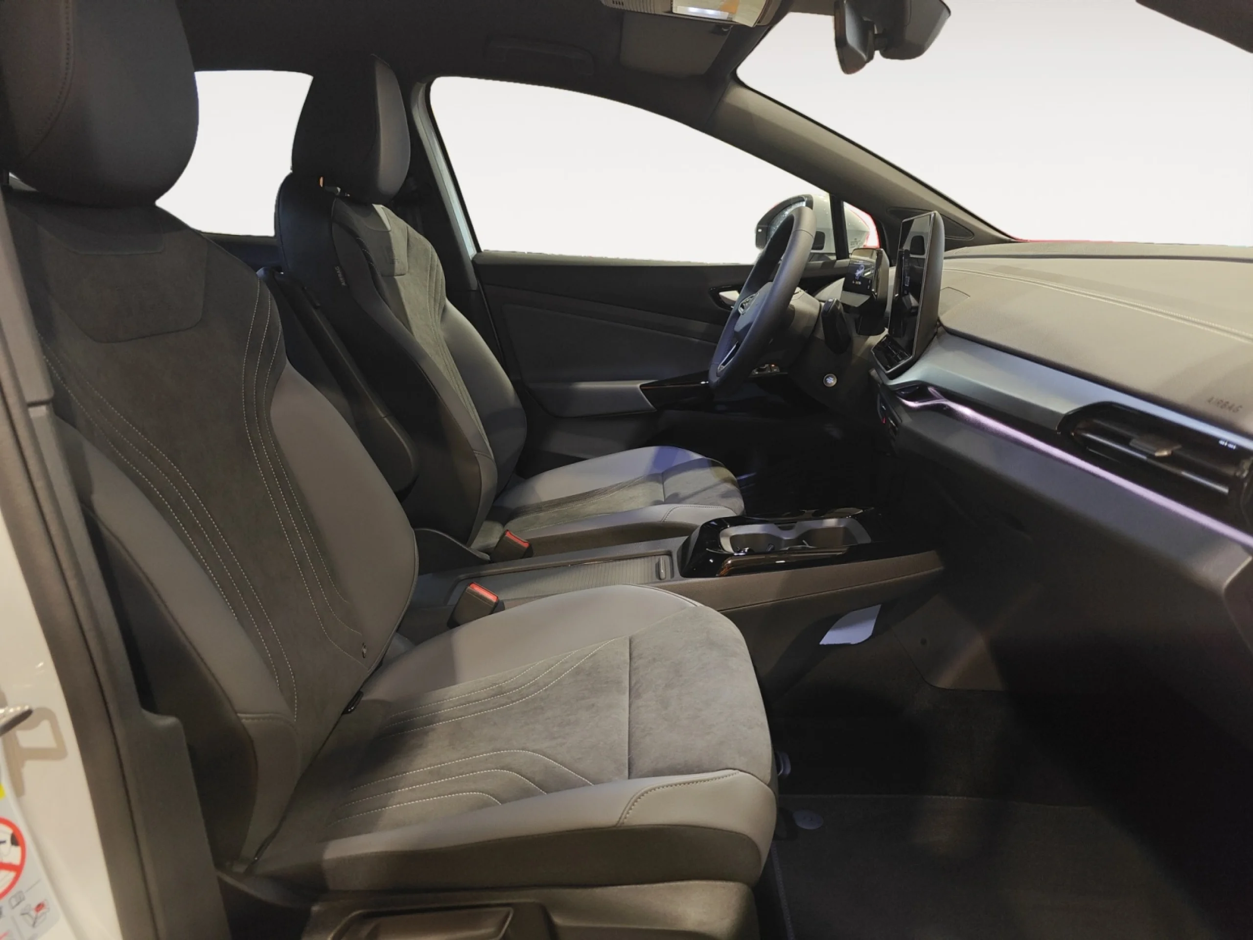 VOLKSWAGEN ID.4 PRO 210KW (286CV) 77KWH - Foto 5