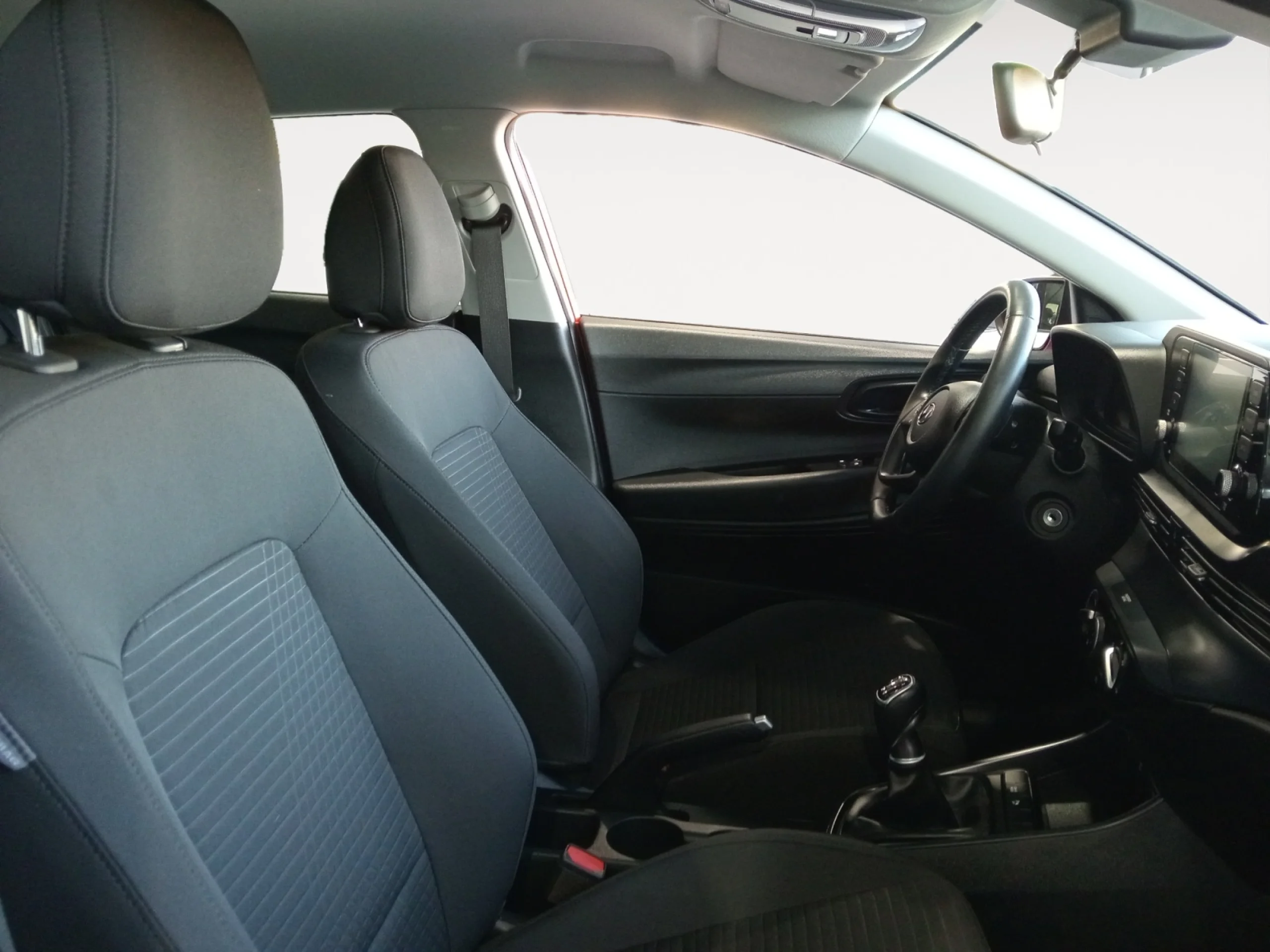 HYUNDAI I20 1.0 TGDI 74KW (100CV) 48V KLASS - Foto 5