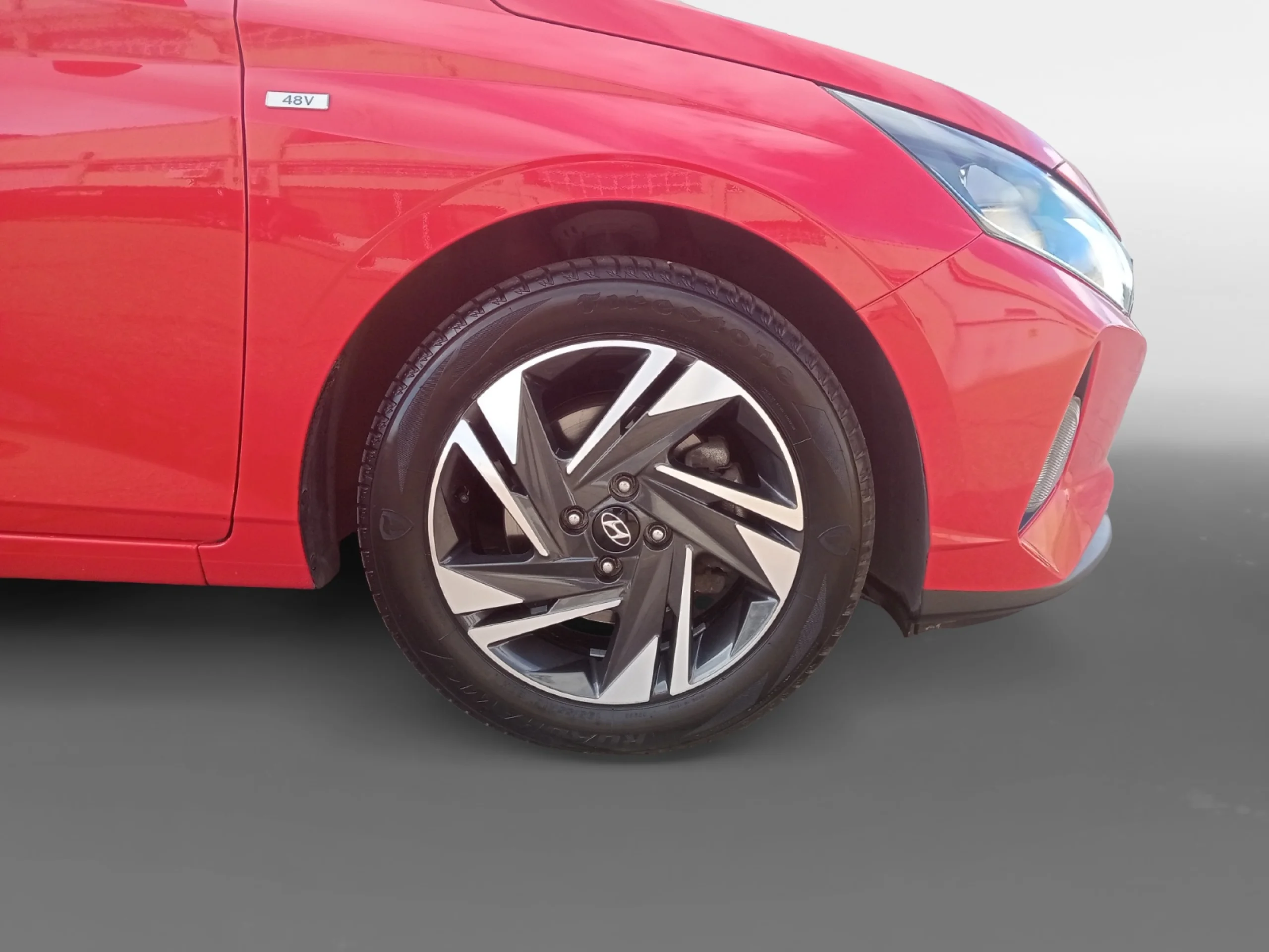 HYUNDAI I20 1.0 TGDI 74KW (100CV) 48V KLASS - Foto 8