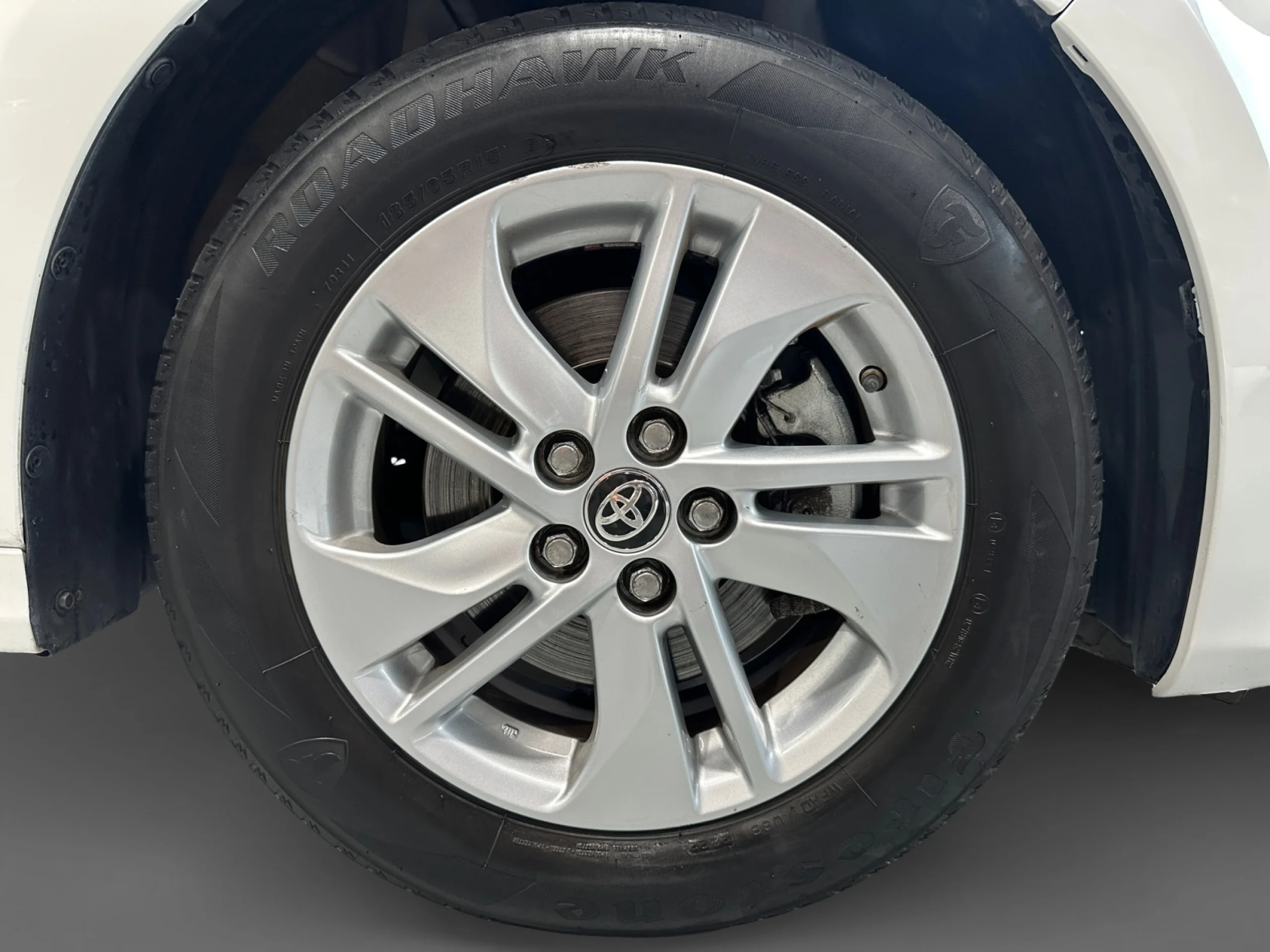 TOYOTA Yaris 1.5 120H BUSINESS PLUS - Foto 8