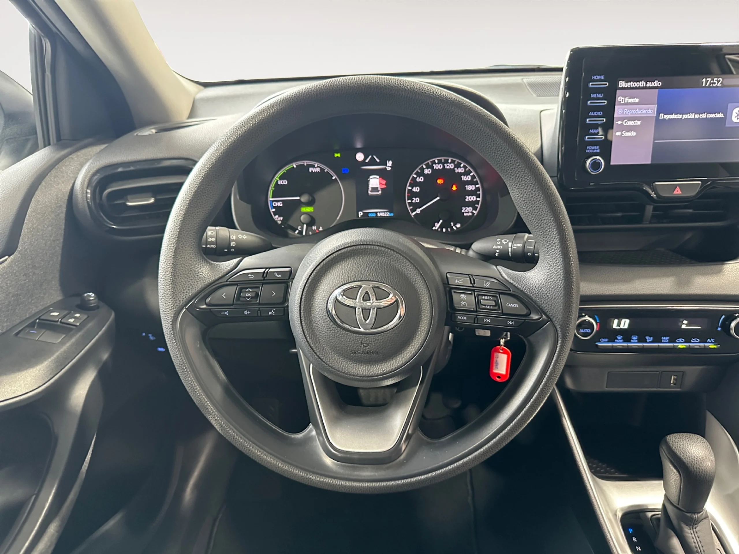 TOYOTA Yaris 1.5 120H BUSINESS PLUS - Foto 11