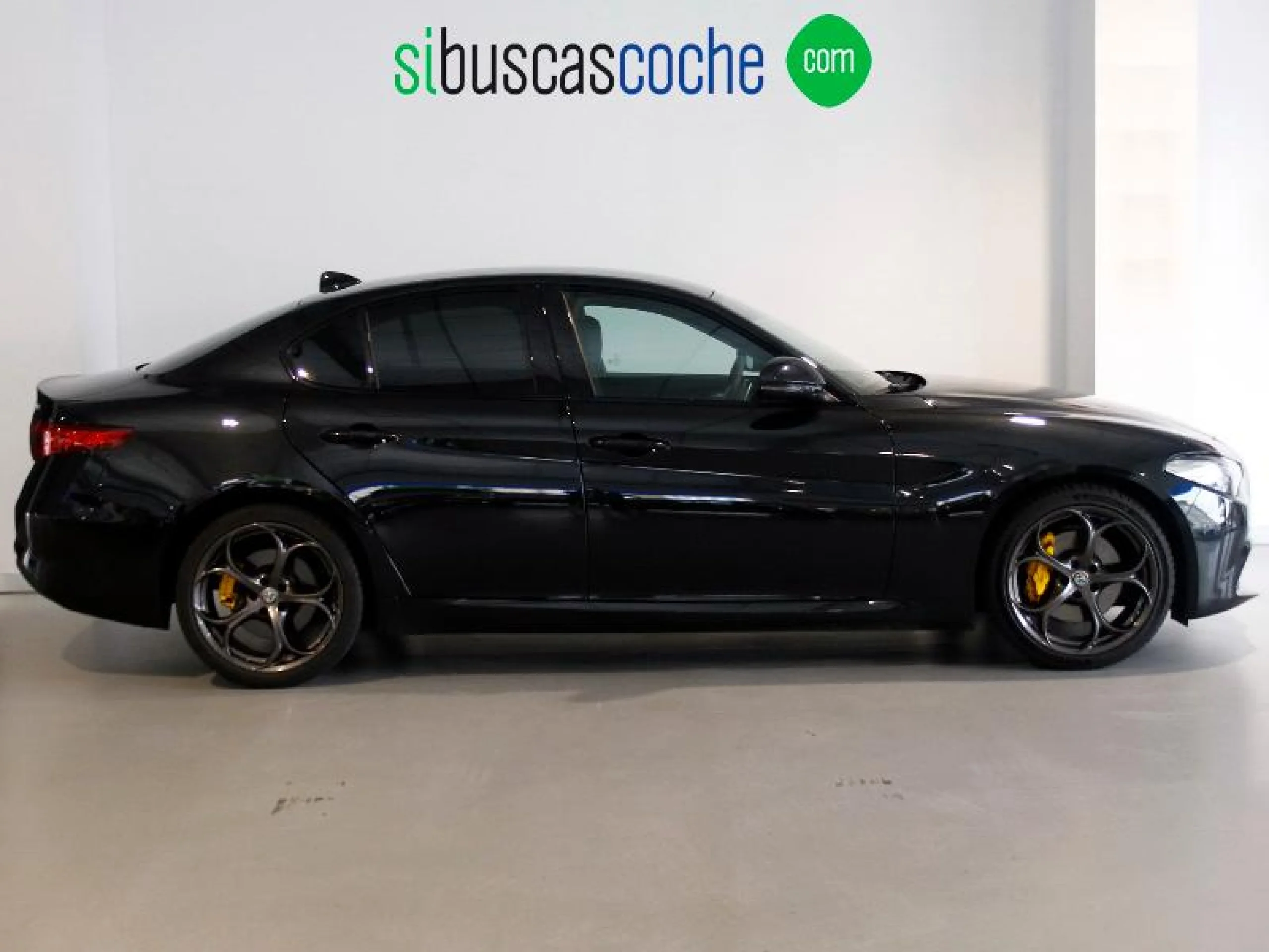 ALFA ROMEO GIULIA 2.0 GASOLINA 147KW (200CV) EXECUTIVE AT - Foto 3