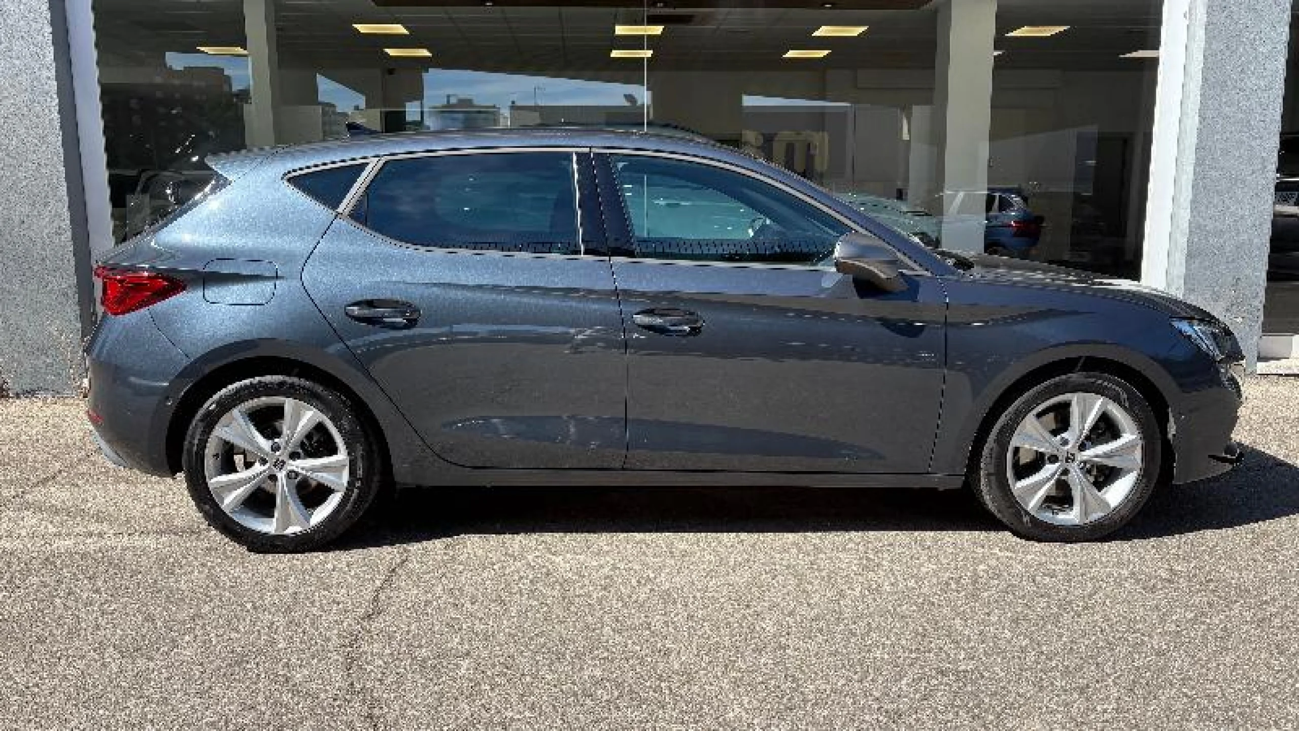 SEAT LEON 1.5 TSI 110KW S&S FR GO L - Foto 4