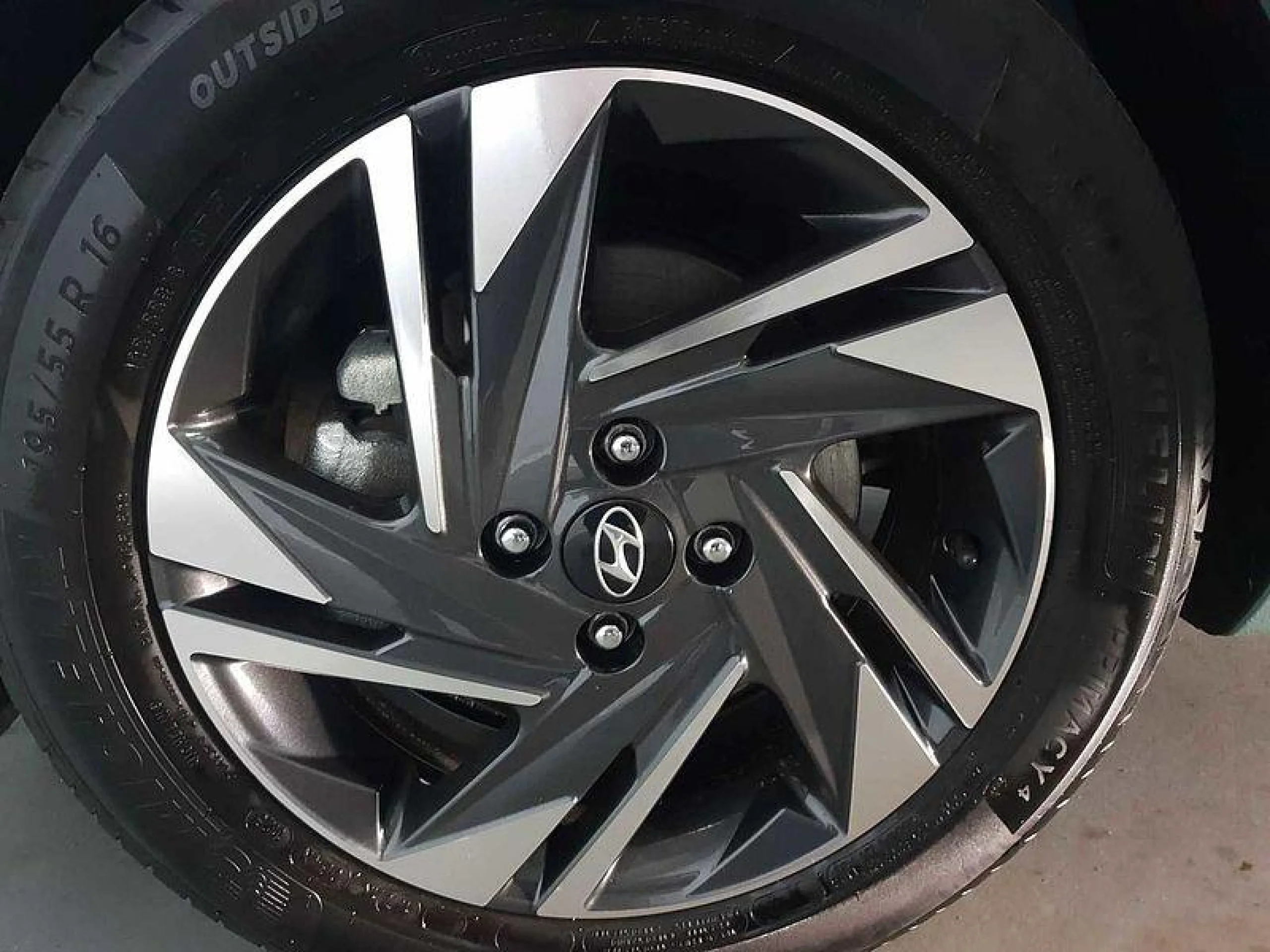 HYUNDAI BAYON 1.0 TGDI 74KW (100CV) 48V MAXX - Foto 3