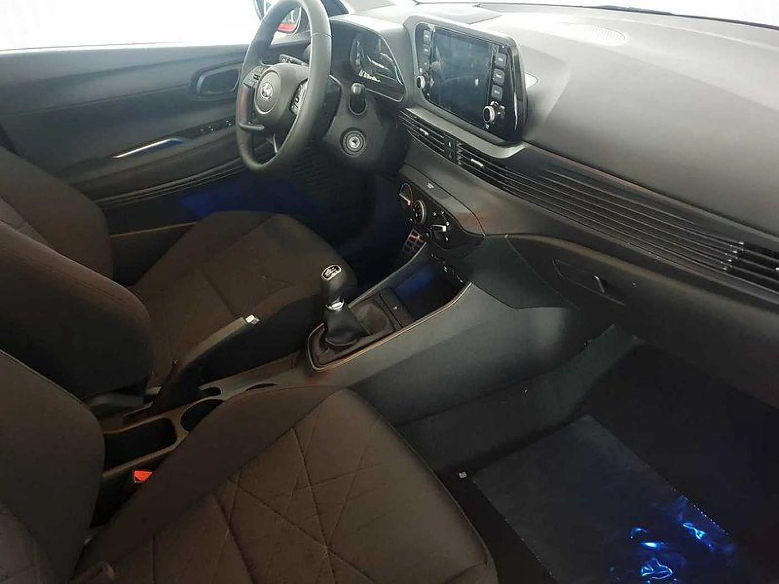 HYUNDAI BAYON 1.0 TGDI 74KW (100CV) 48V MAXX - Foto 5