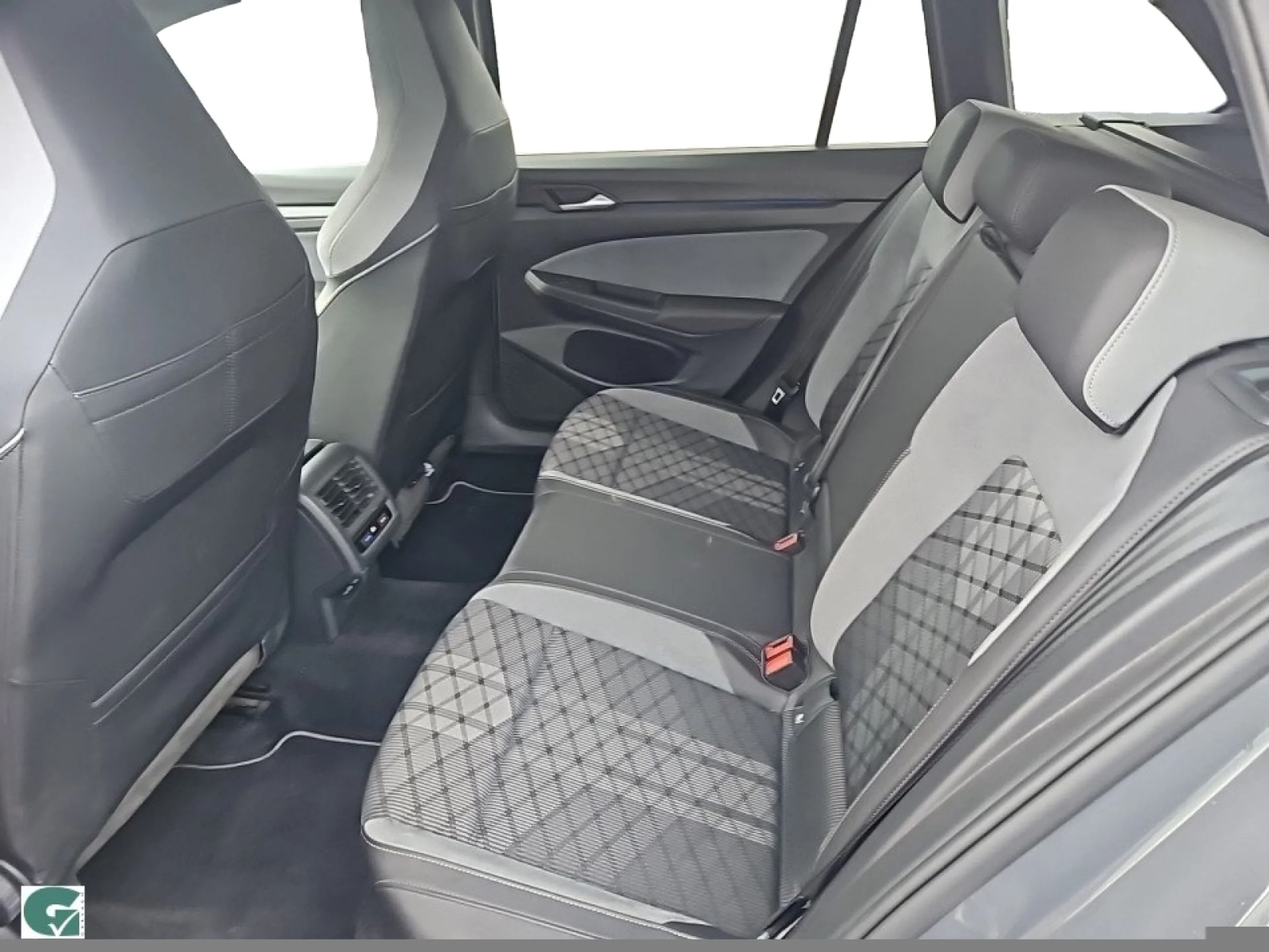 VOLKSWAGEN GOLF R LINE 2.0 TDI 110KW (150CV) DSG VARIANT - Foto 8