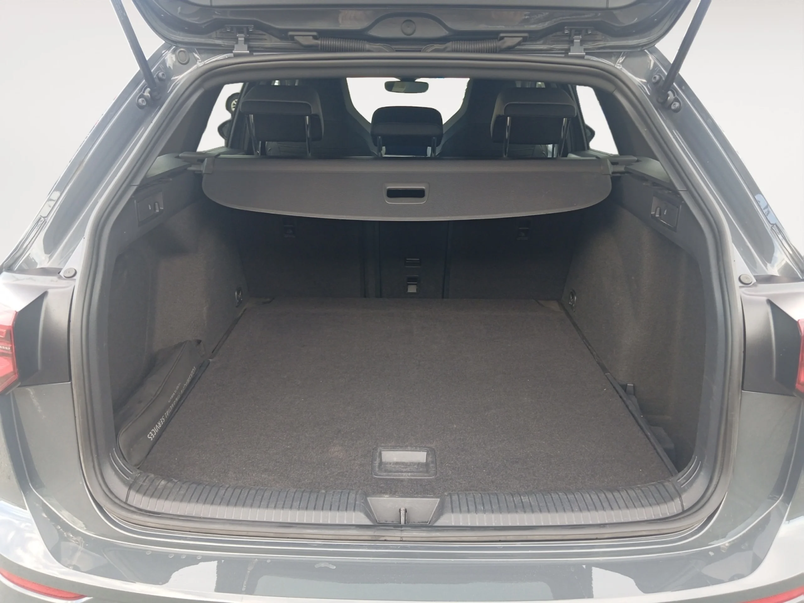 VOLKSWAGEN GOLF R LINE 2.0 TDI 110KW (150CV) DSG VARIANT - Foto 7