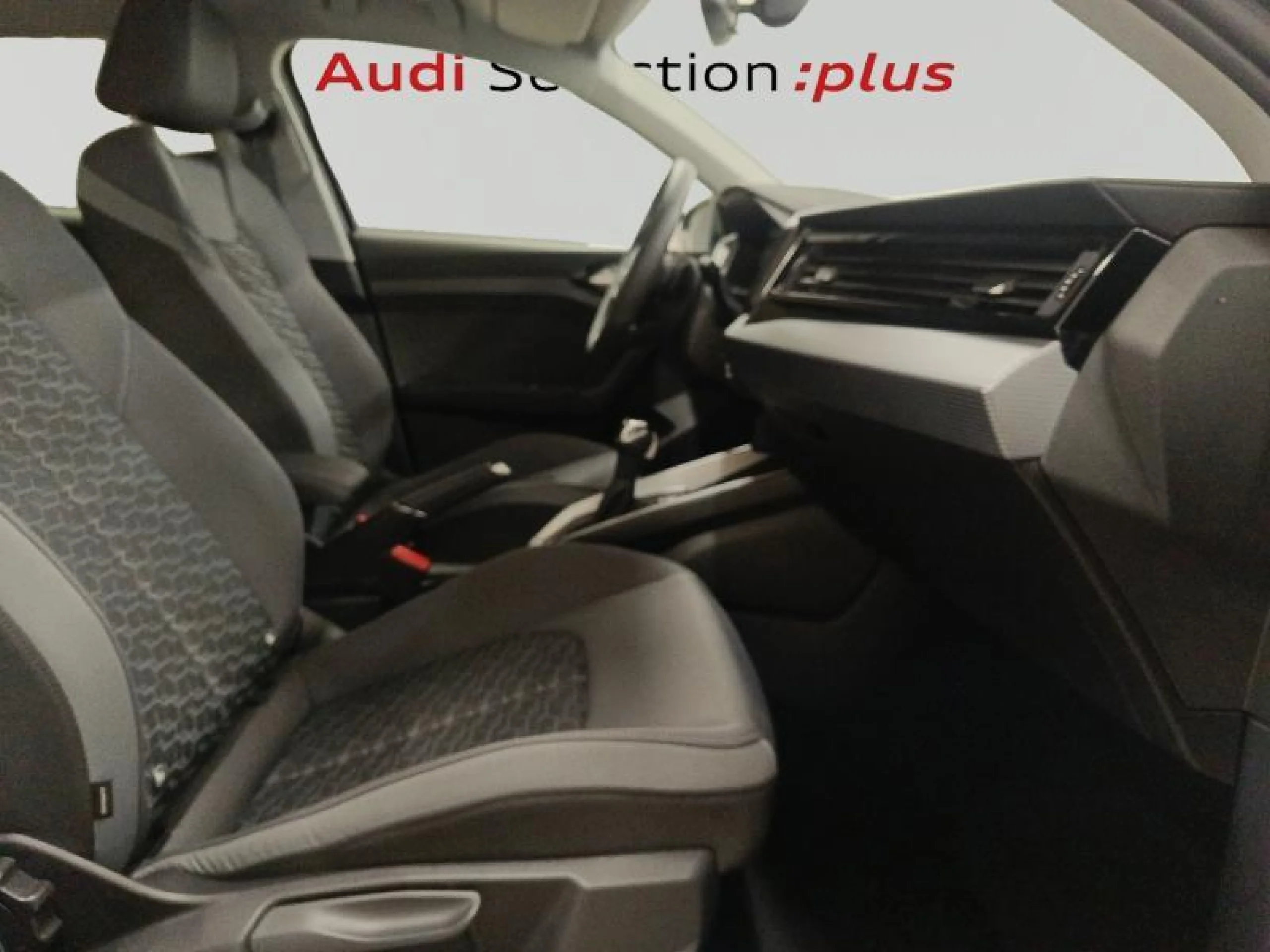 AUDI A1 SPORTBACK ADRENAL BLACK 30TFSI 85KW S TR - Foto 6