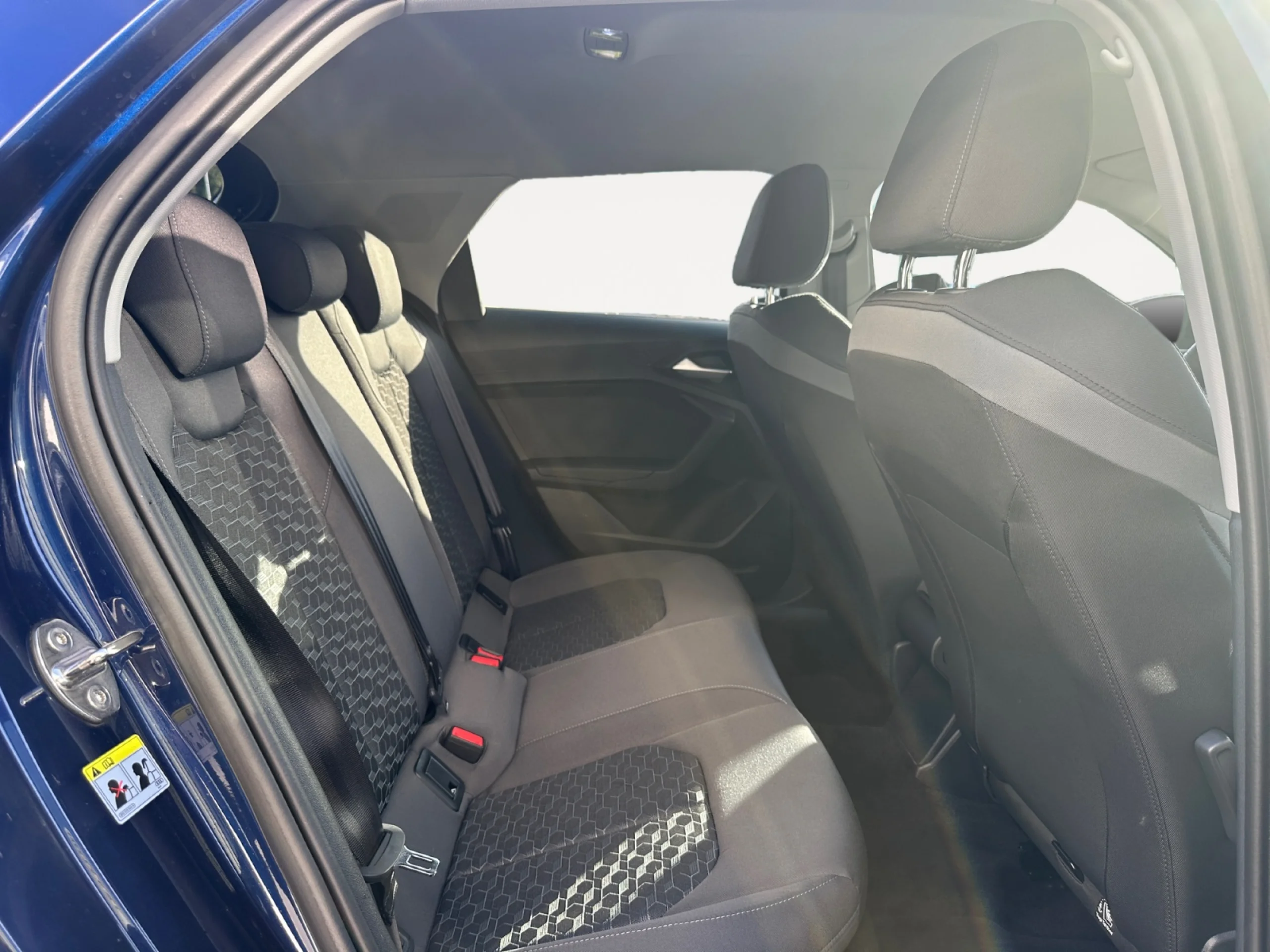 AUDI A1 SPORTBACK ADRENAL BLACK 30TFSI 85KW S TR - Foto 6