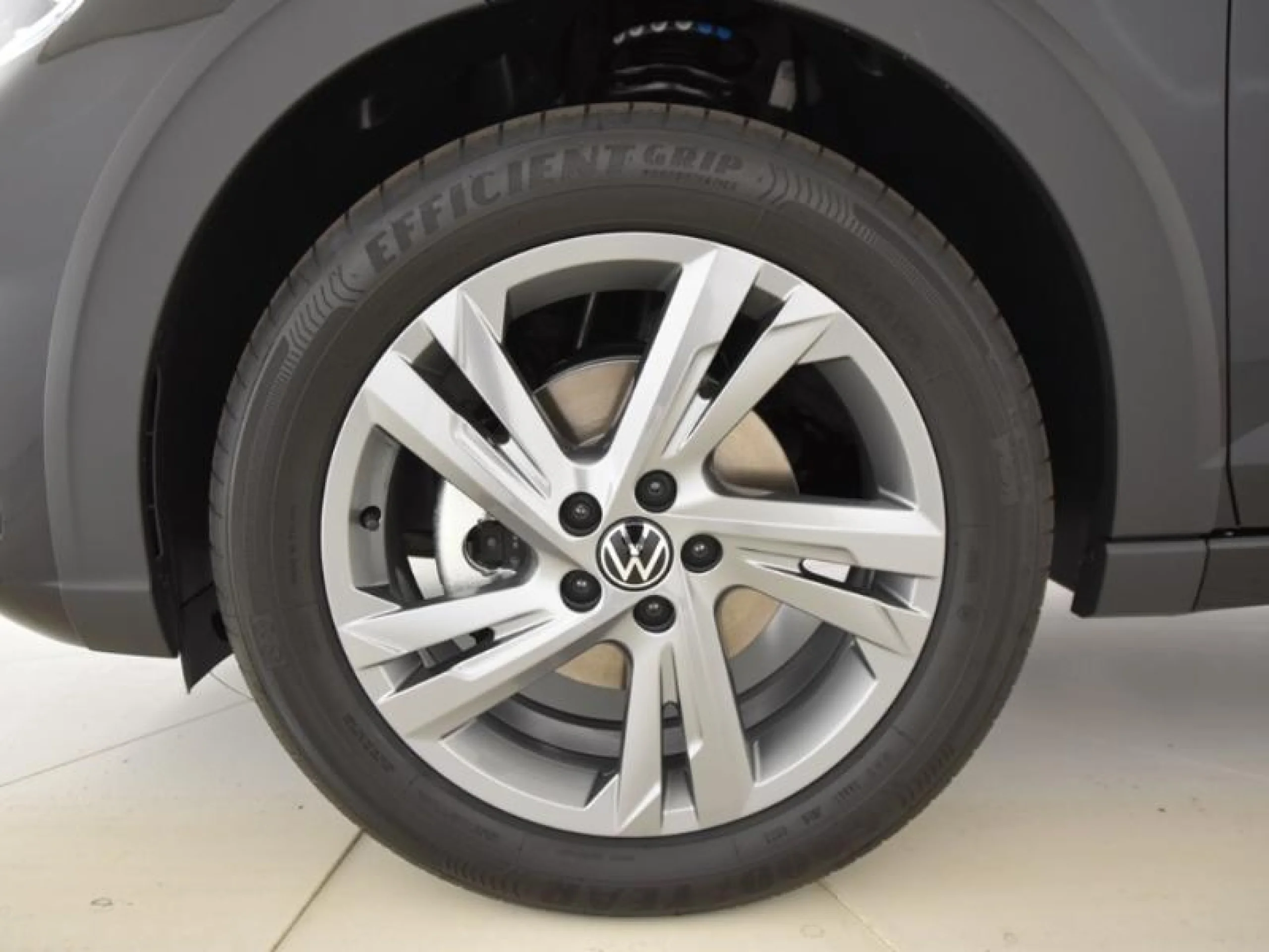 VOLKSWAGEN TAIGO R LINE 1.0 TSI 85KW (115CV) DSG - Foto 7