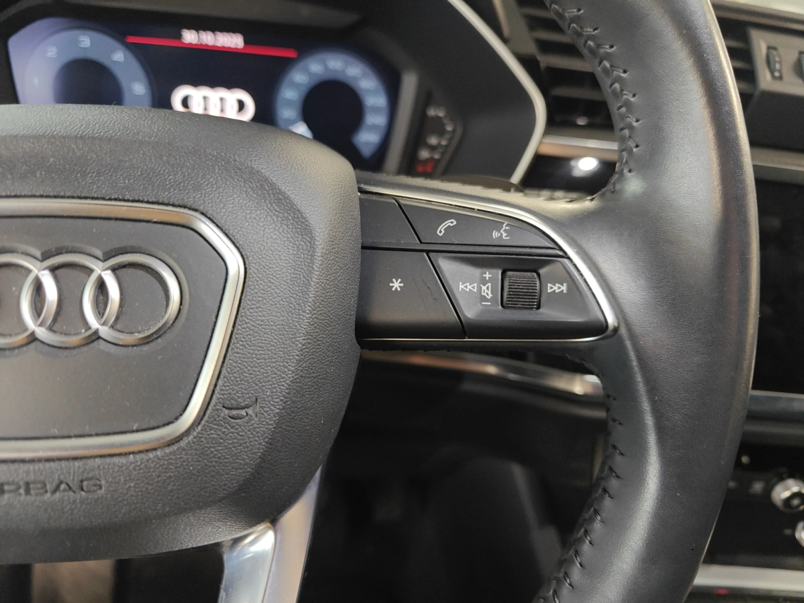 AUDI Q3 S LINE 35 TDI 110KW (150CV) S TRONIC - Foto 13