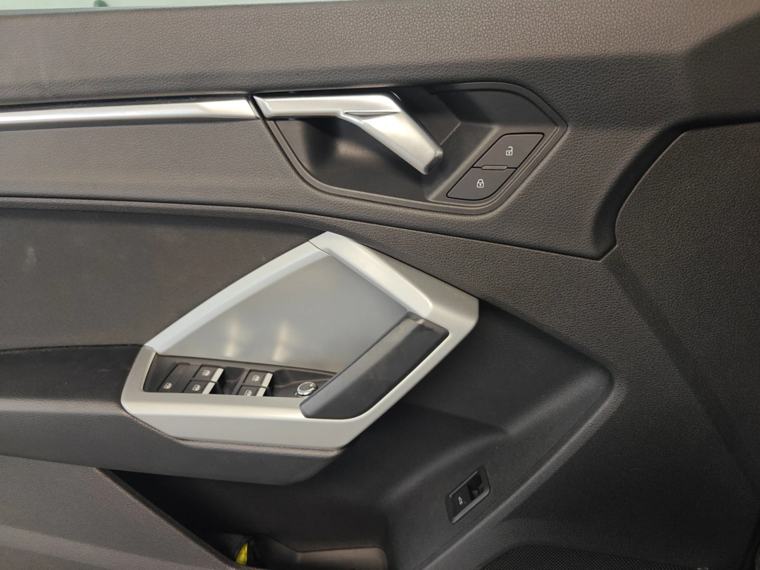 AUDI Q3 S LINE 35 TDI 110KW (150CV) S TRONIC - Foto 16