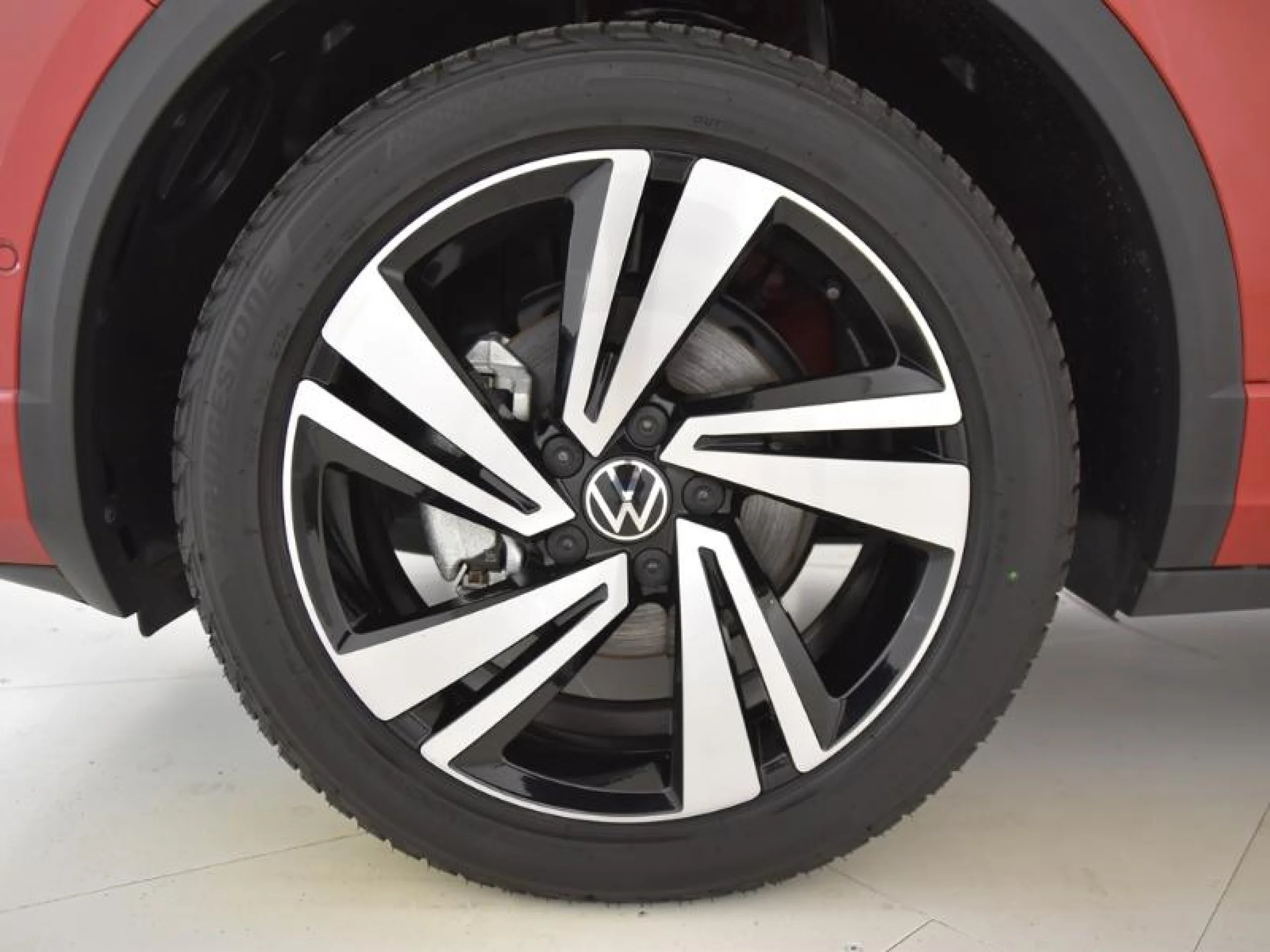 VOLKSWAGEN T ROC T ROC R LINE 1.0 TSI 85 KW (115 CV)  6 VEL. - Foto 8