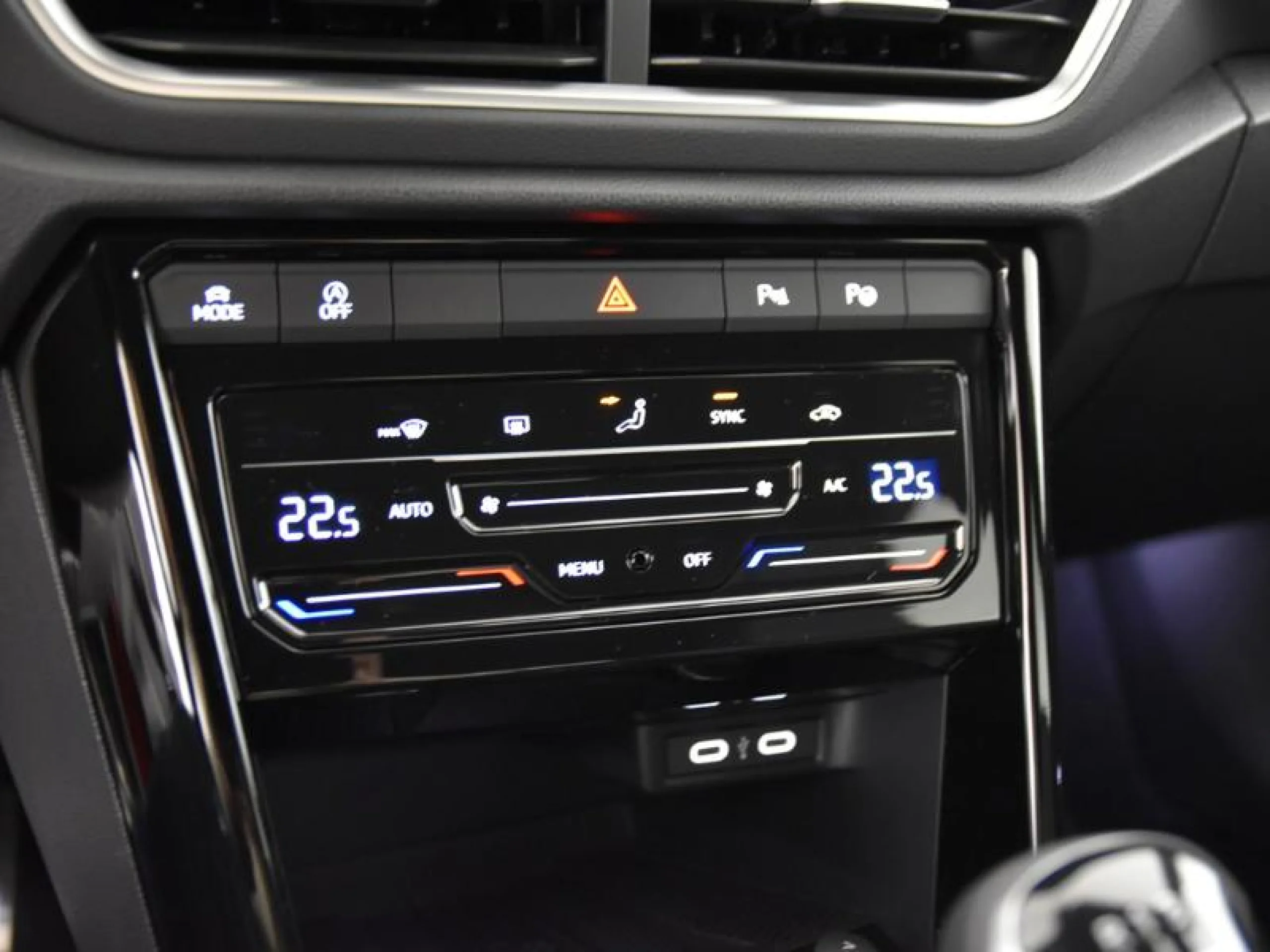 VOLKSWAGEN T ROC T ROC R LINE 1.0 TSI 85 KW (115 CV)  6 VEL. - Foto 11