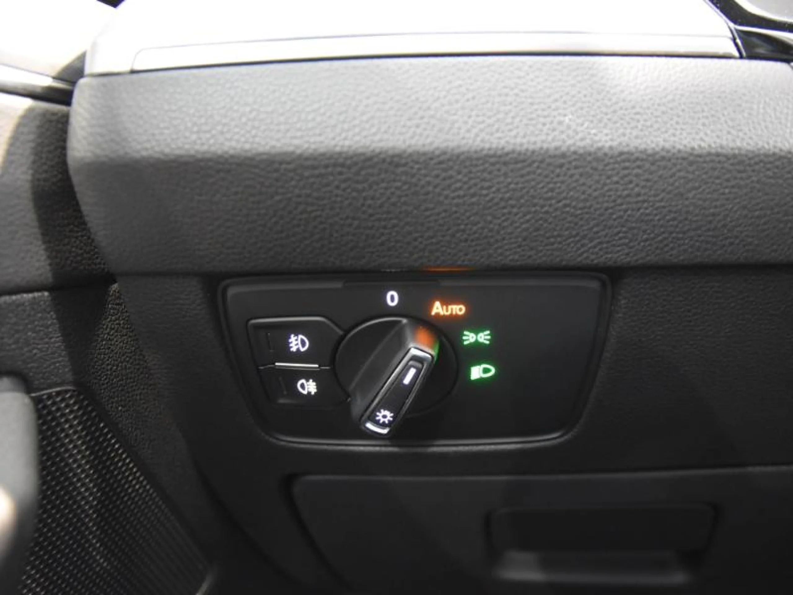 VOLKSWAGEN PASSAT PASSAT VARIANT EXECUTIVE 2.0 TDI 110 KW (150 CV)  6 VEL. - Foto 18