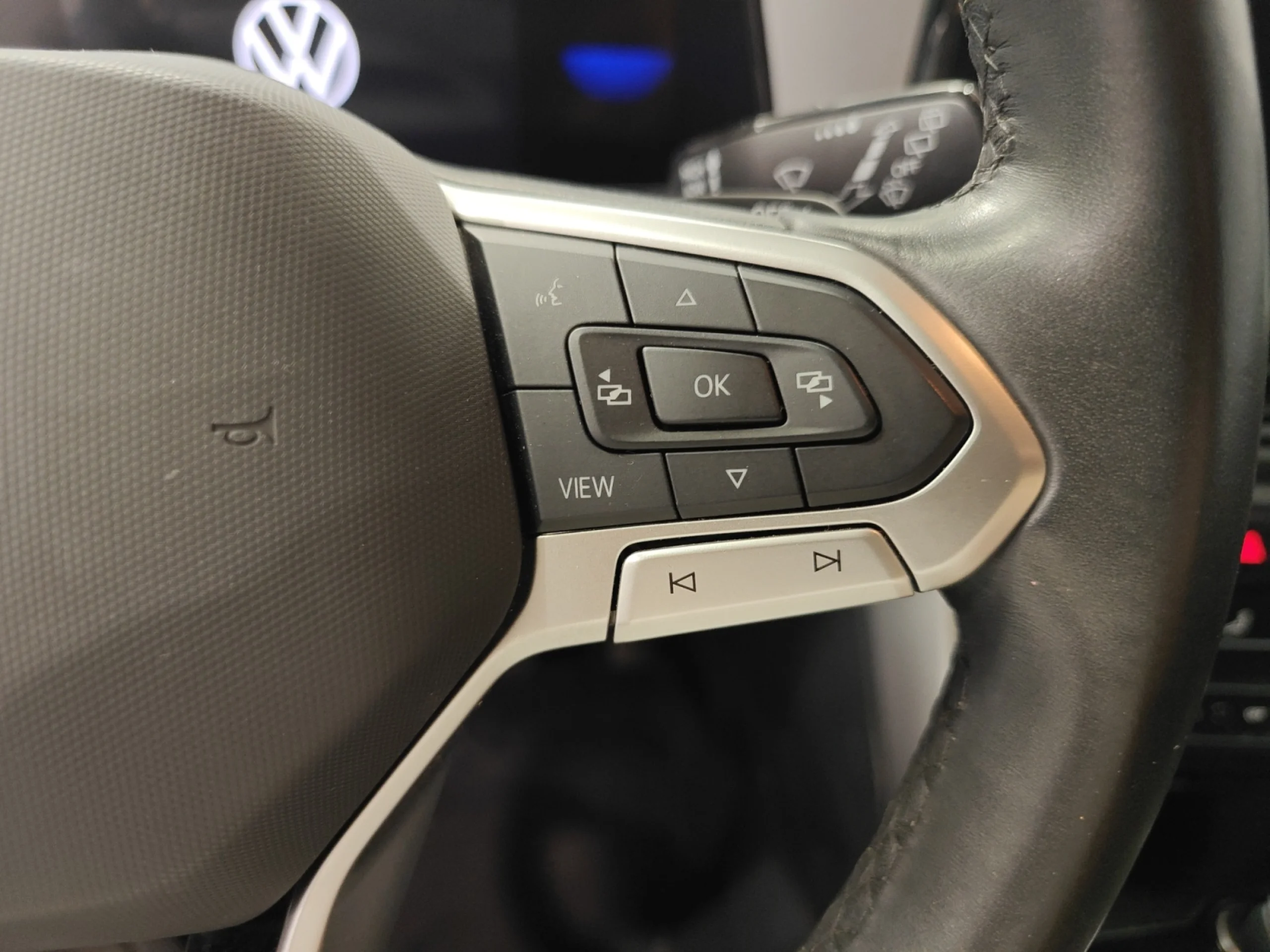 VOLKSWAGEN T ROC LIFE 2.0 TDI 110KW (150CV) DSG - Foto 10