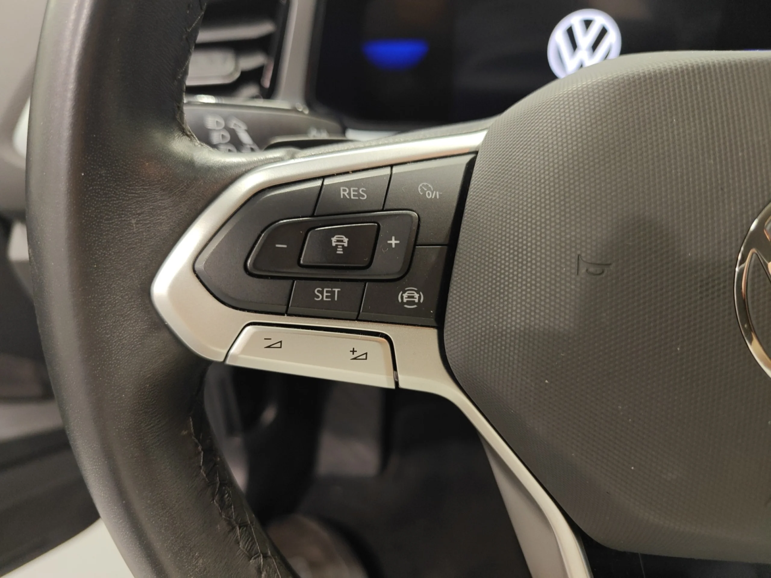 VOLKSWAGEN T ROC LIFE 2.0 TDI 110KW (150CV) DSG - Foto 11