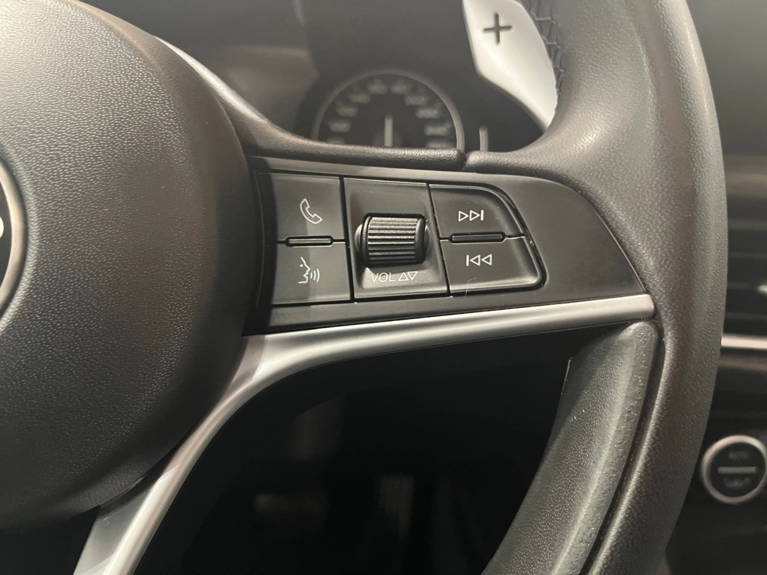 ALFA ROMEO STELVIO 2.2 DIÉSEL 154KW (210CV) EXECUTIVE Q4 - Foto 17