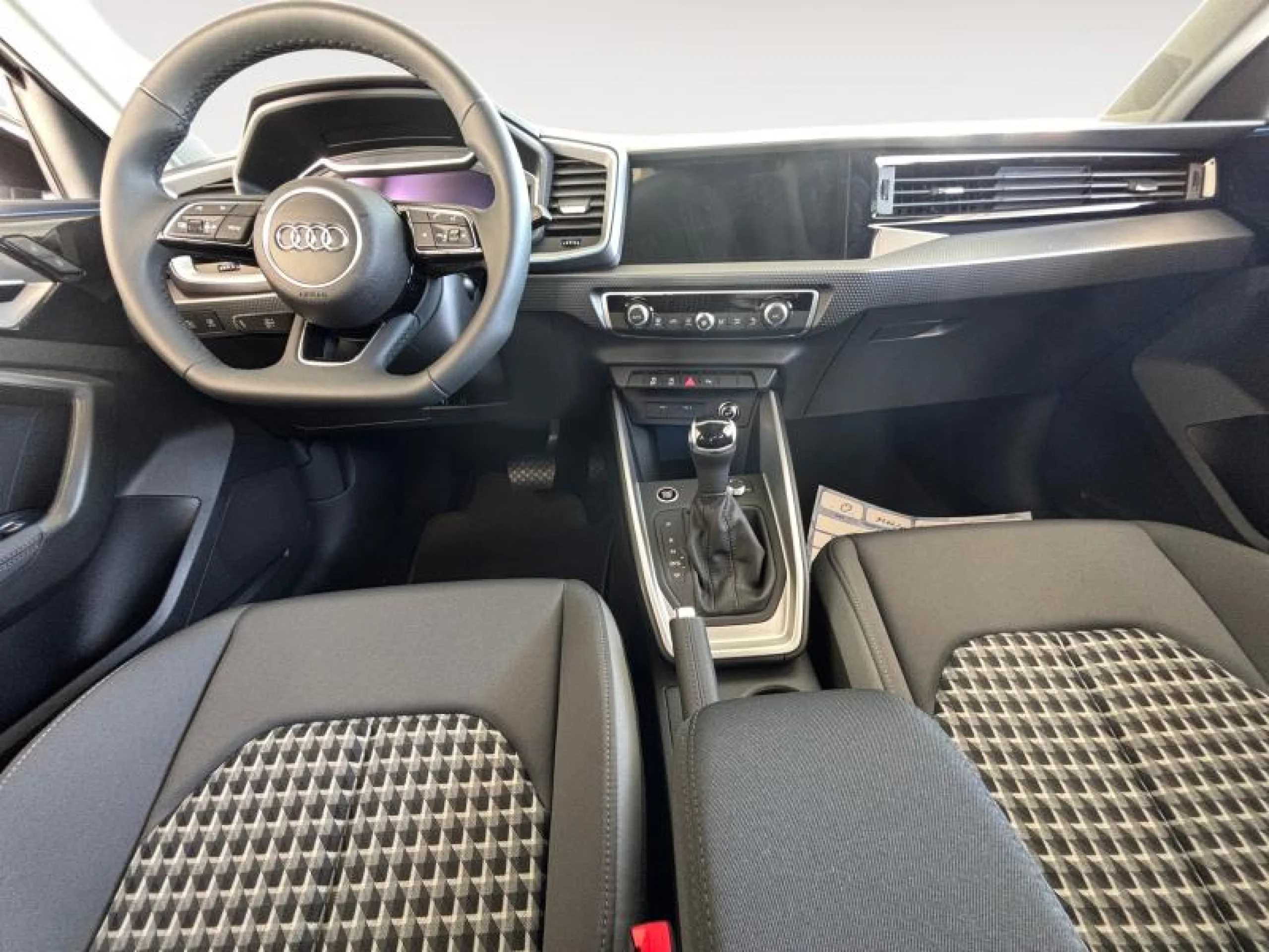 AUDI A1 A1 SPORTBACK ADRENALIN BLACK EDITION 30 TFSI  85(116) KW(CV) S TRONIC - Foto 4