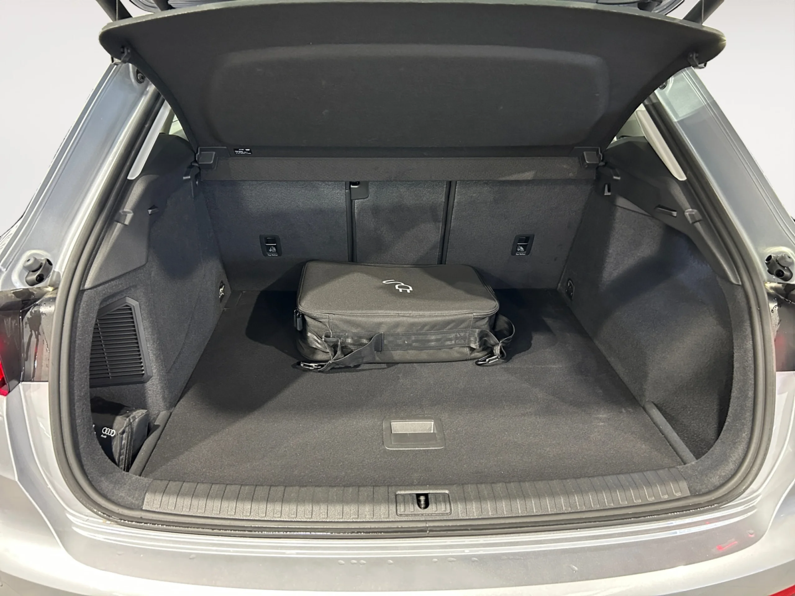 AUDI Q3 45 TFSI E 180KW (245CV) S TRONIC - Foto 7