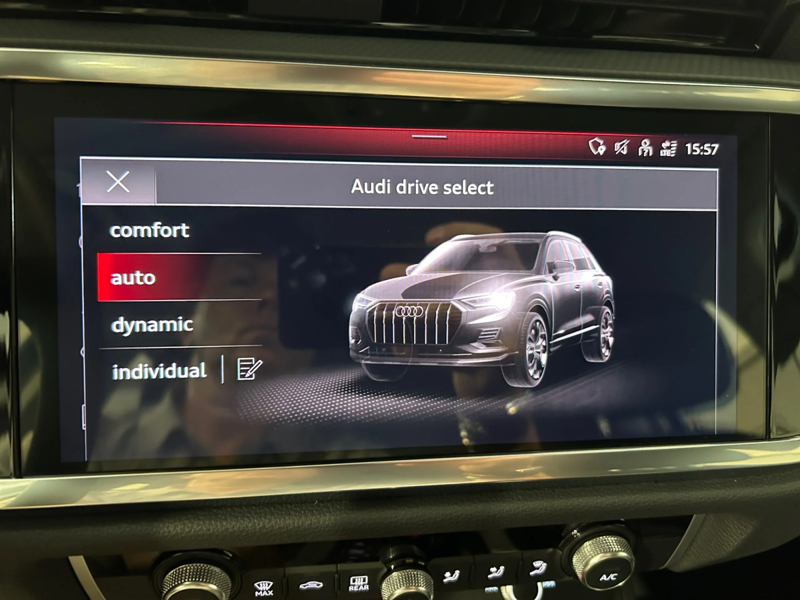 AUDI Q3 45 TFSI E 180KW (245CV) S TRONIC - Foto 14