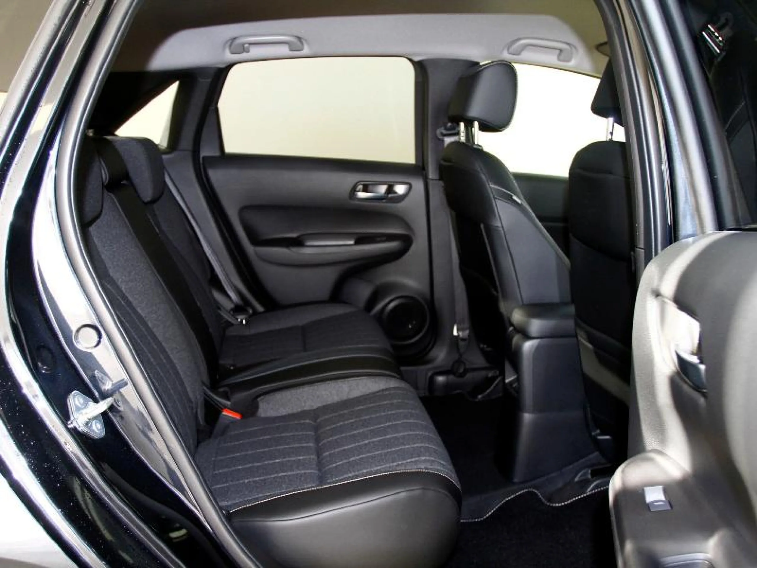 HONDA JAZZ 2025 JAZZ HYBRID ADVANCE 1.5 HYBRID AUTOMÁTICO (CVT) GASOLINA STANDARD PACK DESIGN - Foto 12