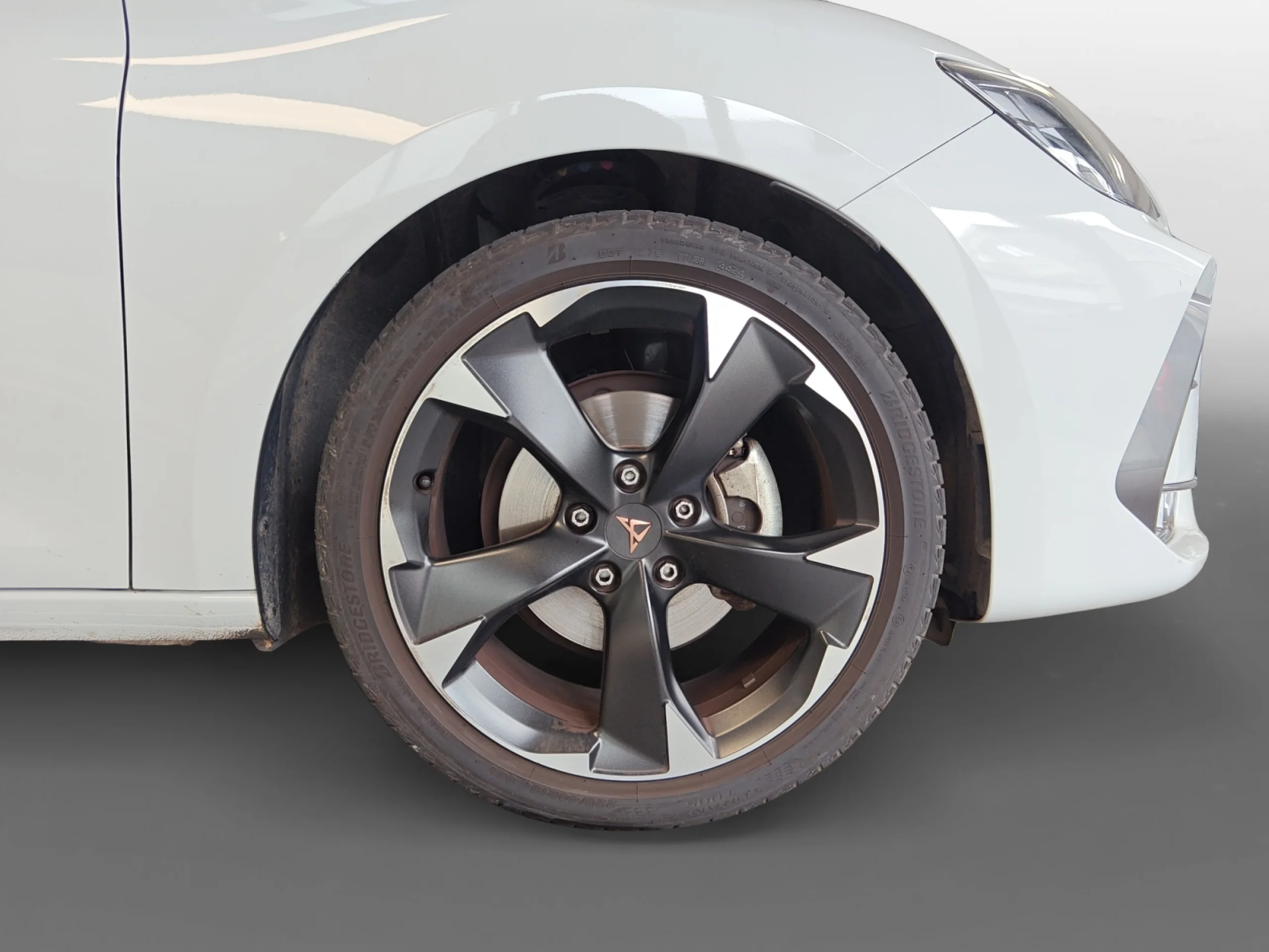 CUPRA LEON 1.5 ETSI 110KW (150CV) DSG - Foto 8