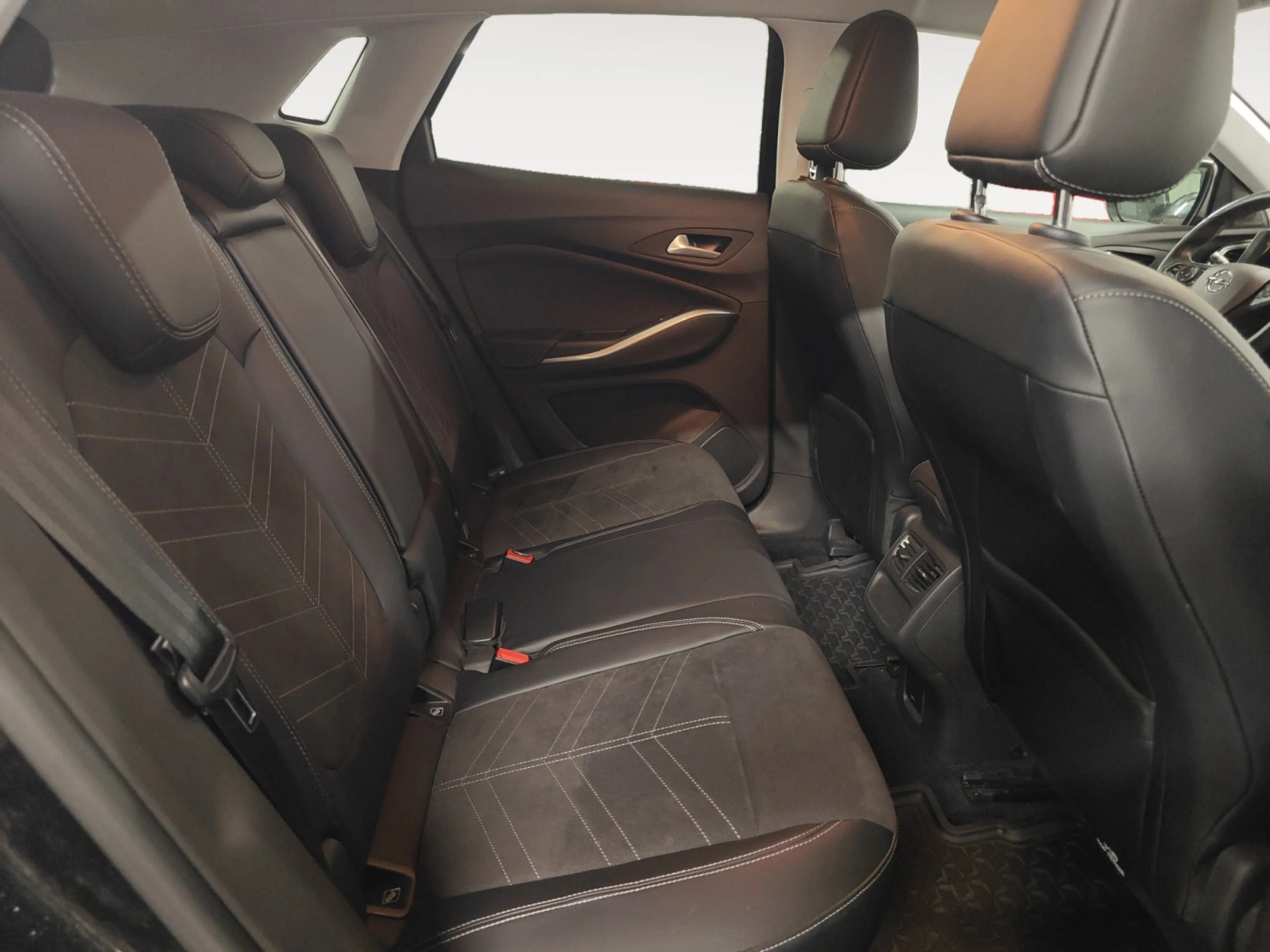 OPEL GRANDLAND 1.2 TURBO ULTIMATE - Foto 6