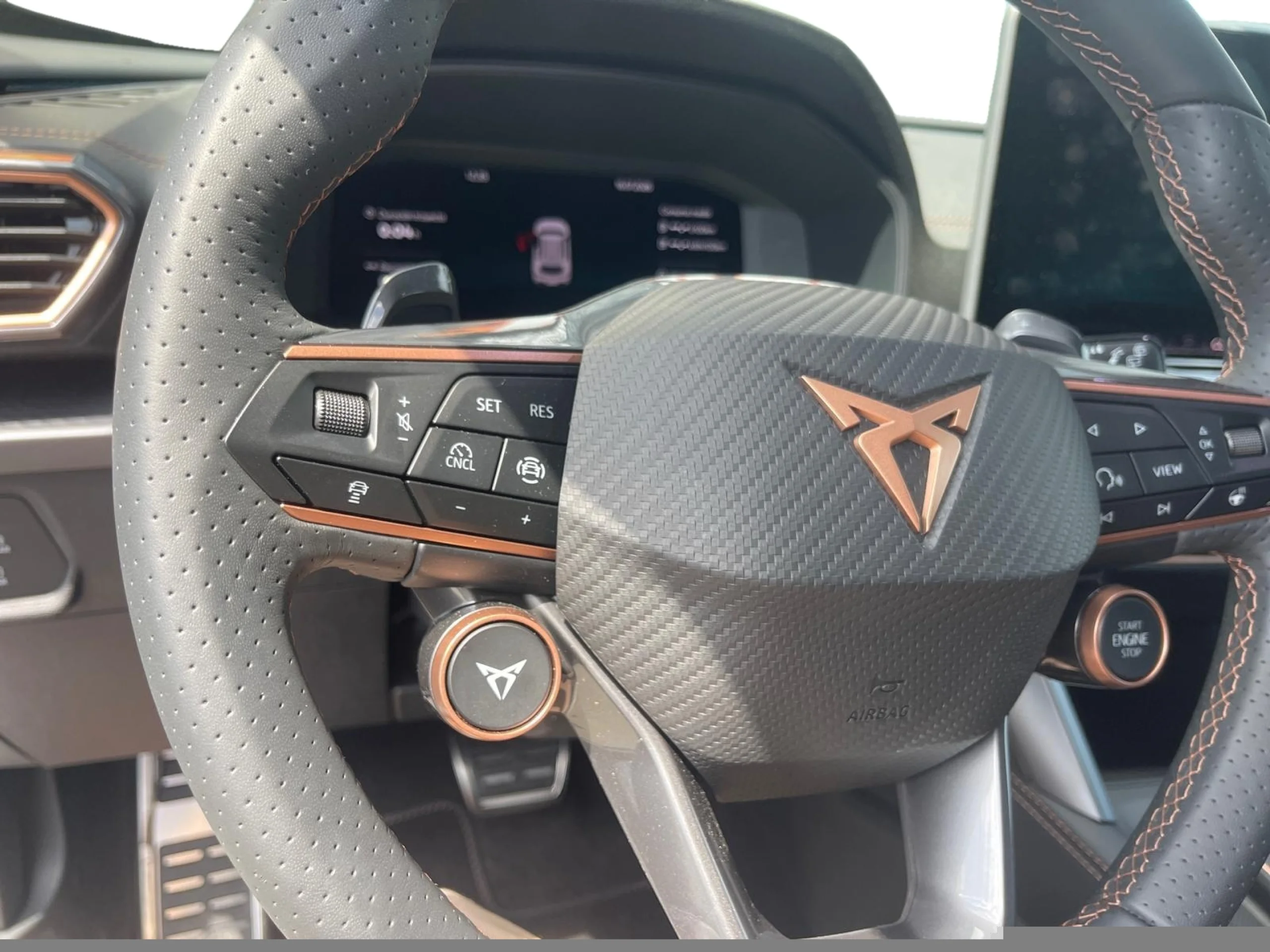 CUPRA FORMENTOR 1.5 TSI E HYB 150KW(204CV)DSG BEY MY26.6 - Foto 10