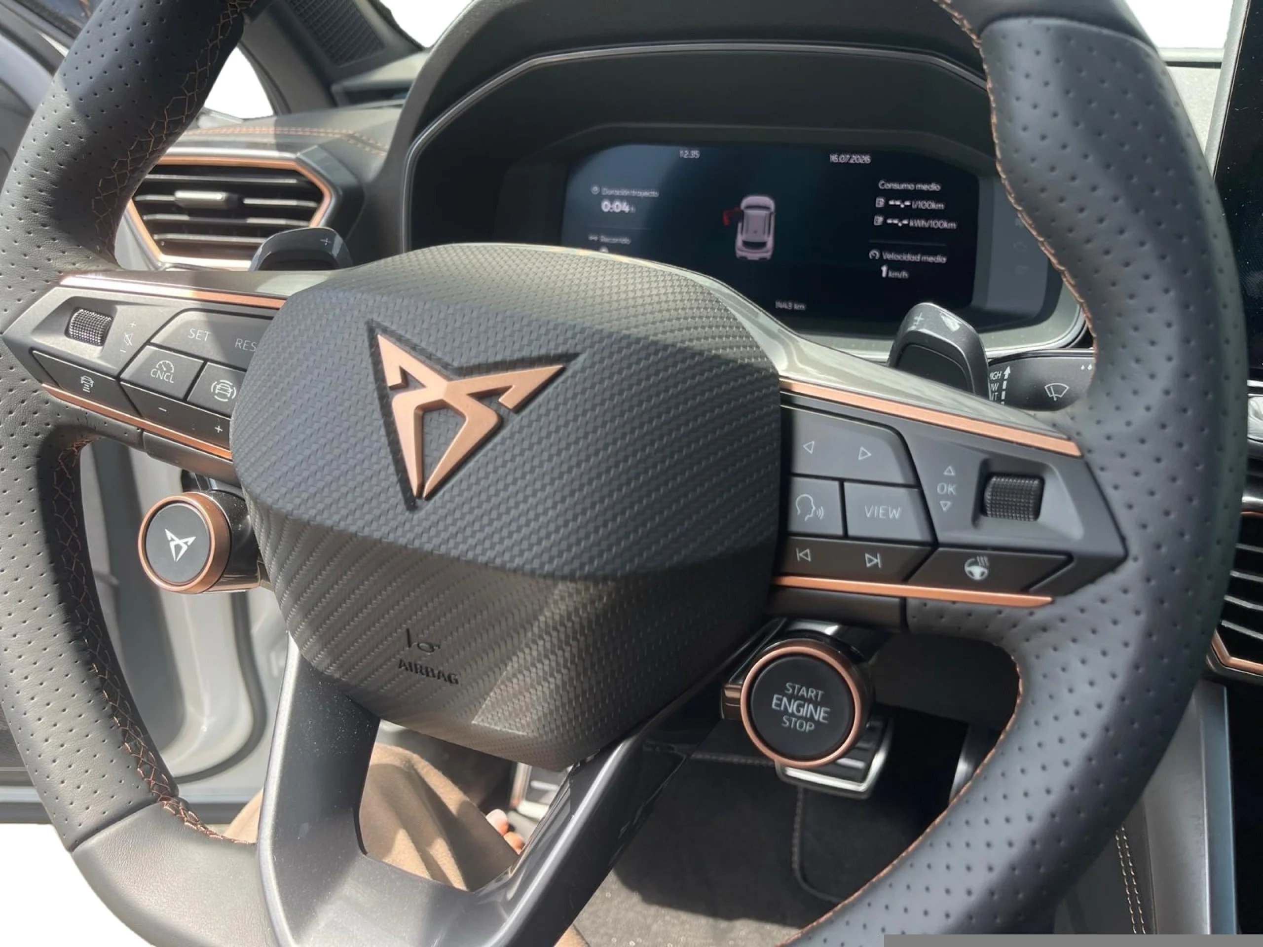 CUPRA FORMENTOR 1.5 TSI E HYB 150KW(204CV)DSG BEY MY26.6 - Foto 11