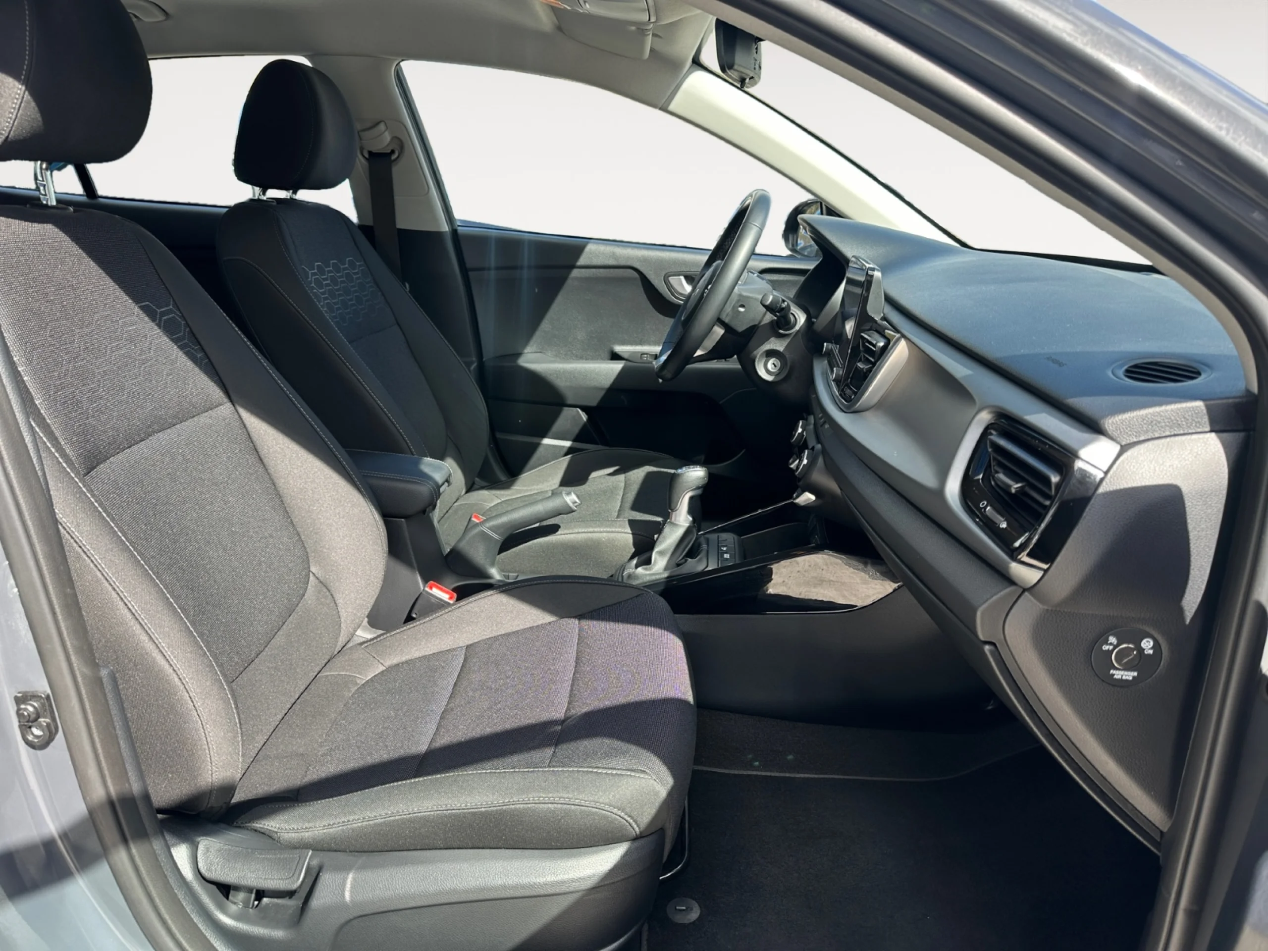 KIA Rio 1.0 T GDI 74KW (100CV) DRIVE - Foto 5