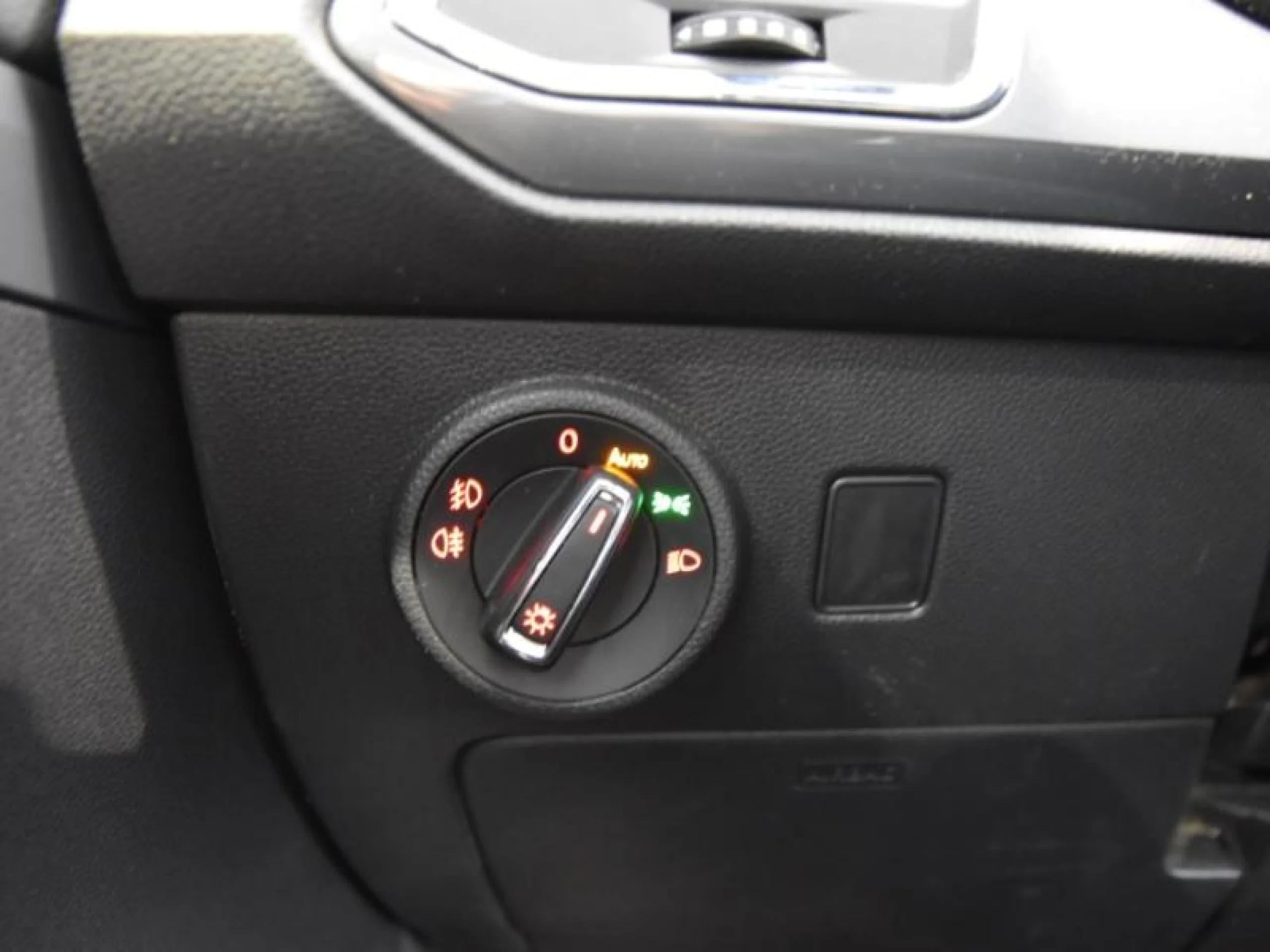 SEAT ATECA 1.6 TDI 85KW ST&SP STYLE PLUS NAV ECO - Foto 17