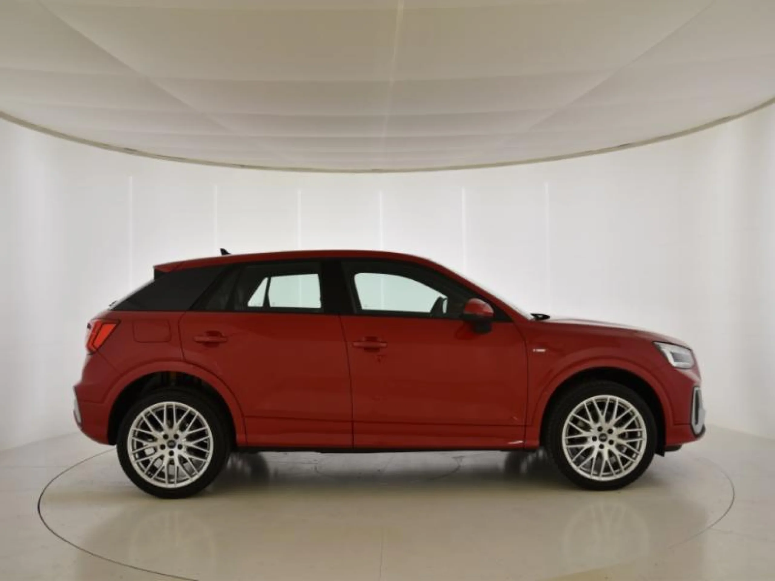 AUDI Q2 ADRENALIN 35 TDI 110KW (150CV) S TRONIC - Foto 3