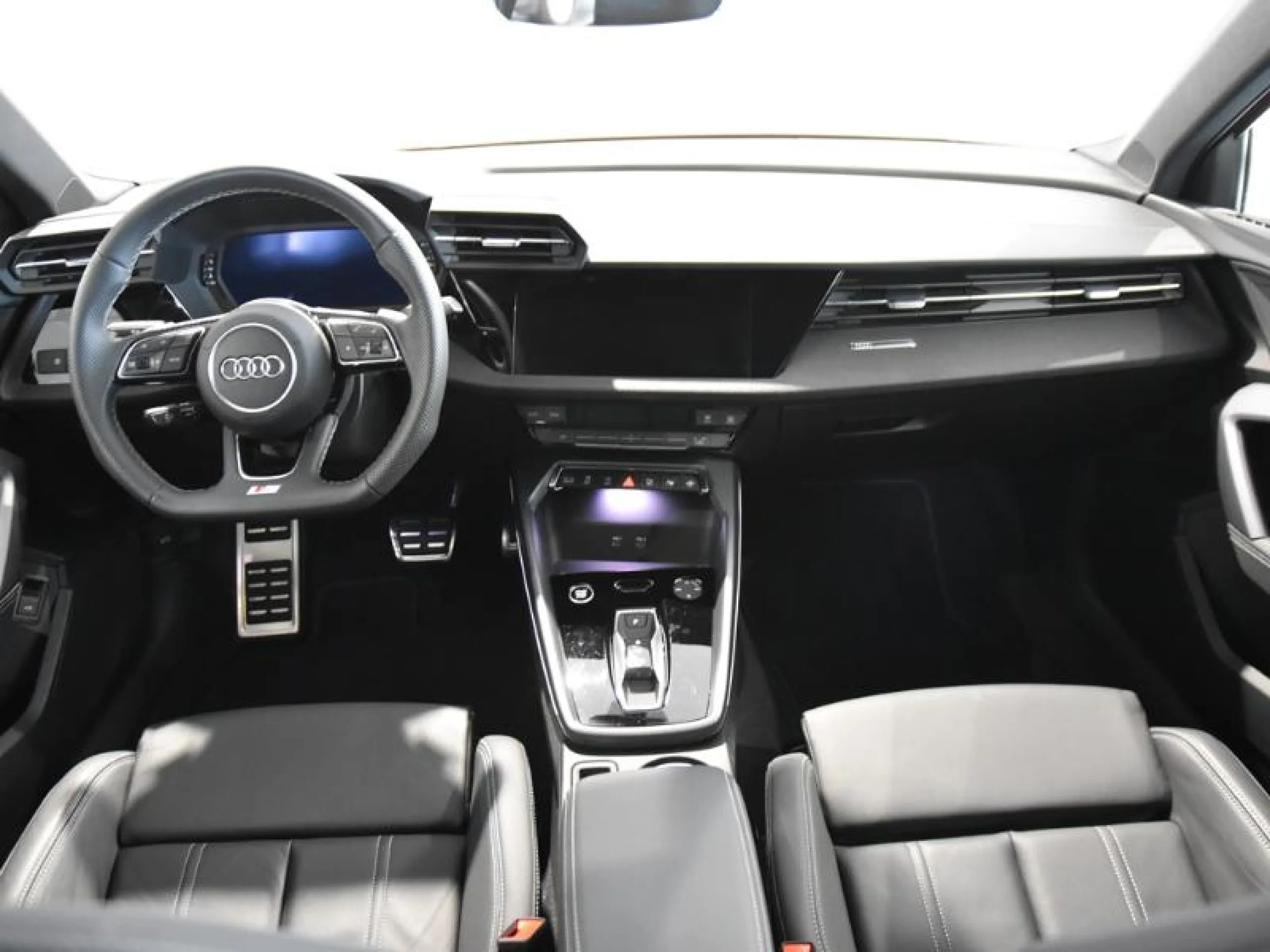 AUDI A3 ALLSTREET GENUINE 35 TDI 110KW S TRONIC - Foto 4