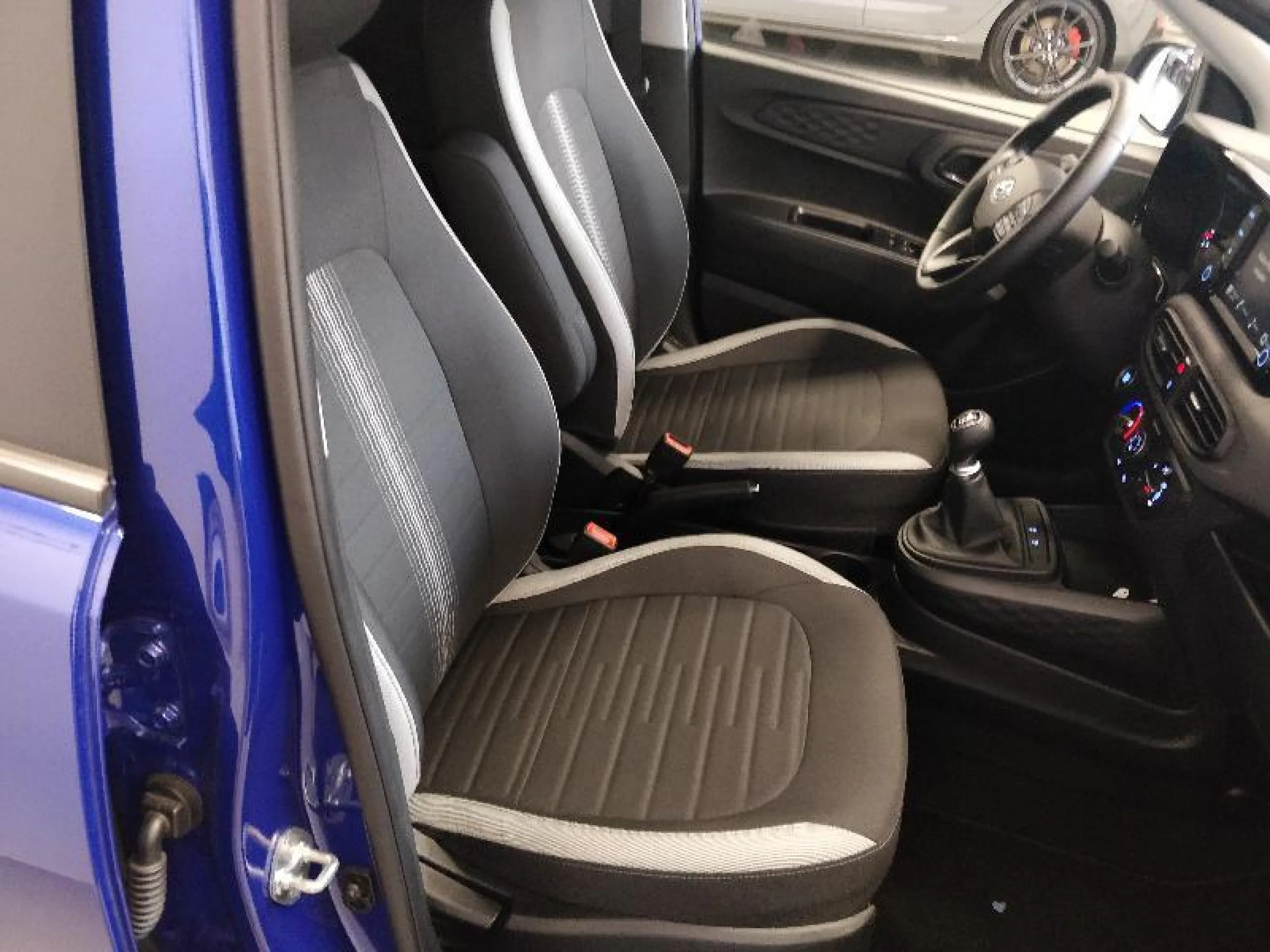 HYUNDAI I10 1.0 TECNO - Foto 2