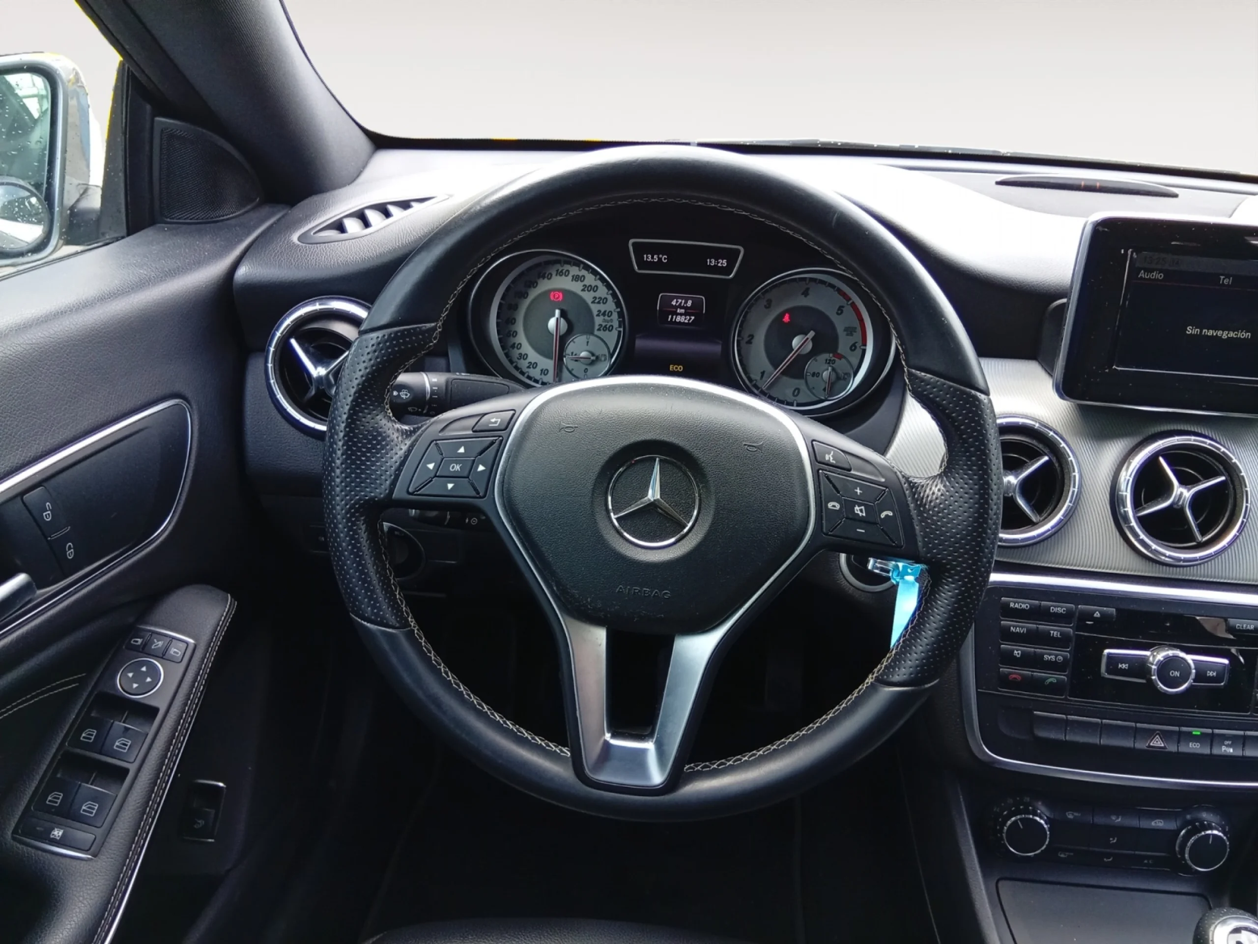 MERCEDES-BENZ Clase cla CLA 200 CDI URBAN - Foto 11