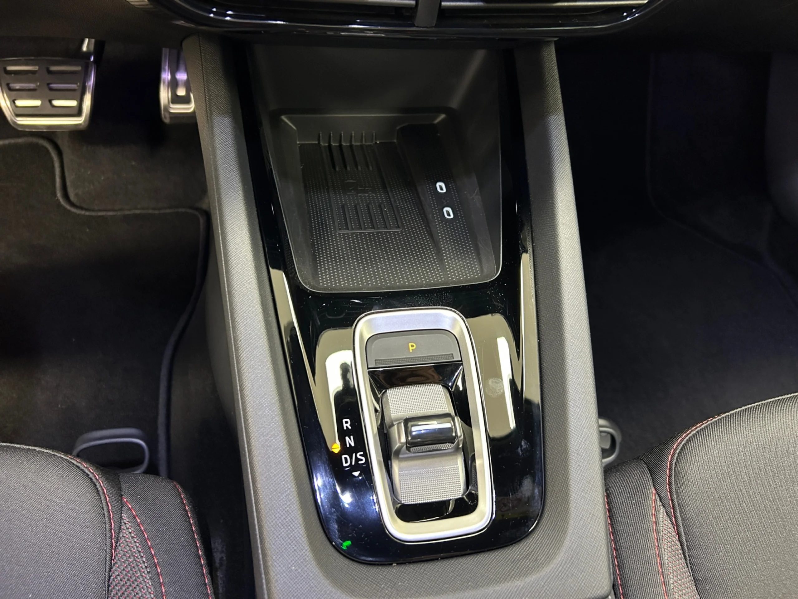 SKODA OCTAVIA 2.0 TSI 195 KW (265CV) DSG RS - Foto 17