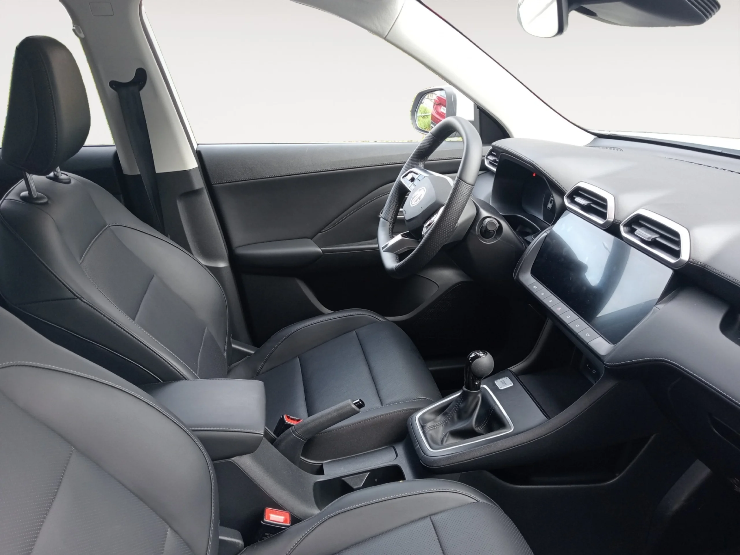 MG Zs 1.5 COMFORT - Foto 5