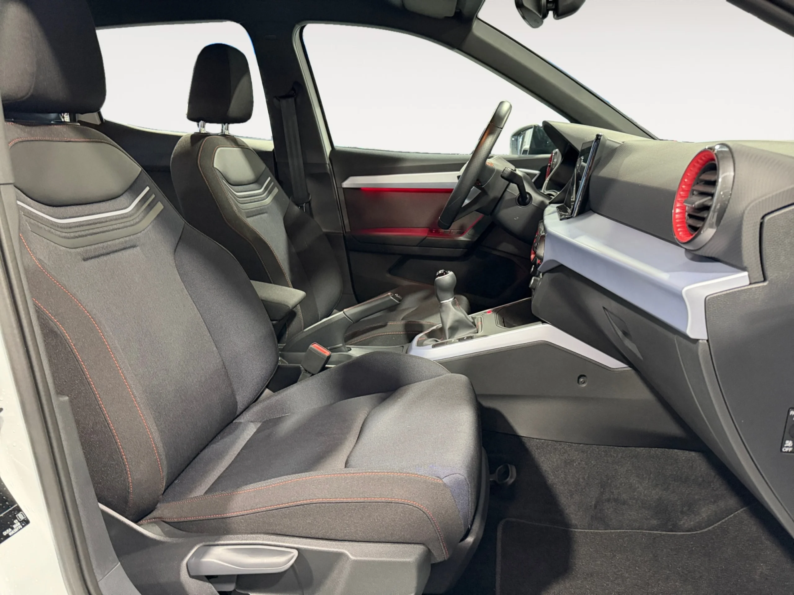 SEAT ARONA 1.0 TSI 85KW (115CV) FR XM - Foto 5