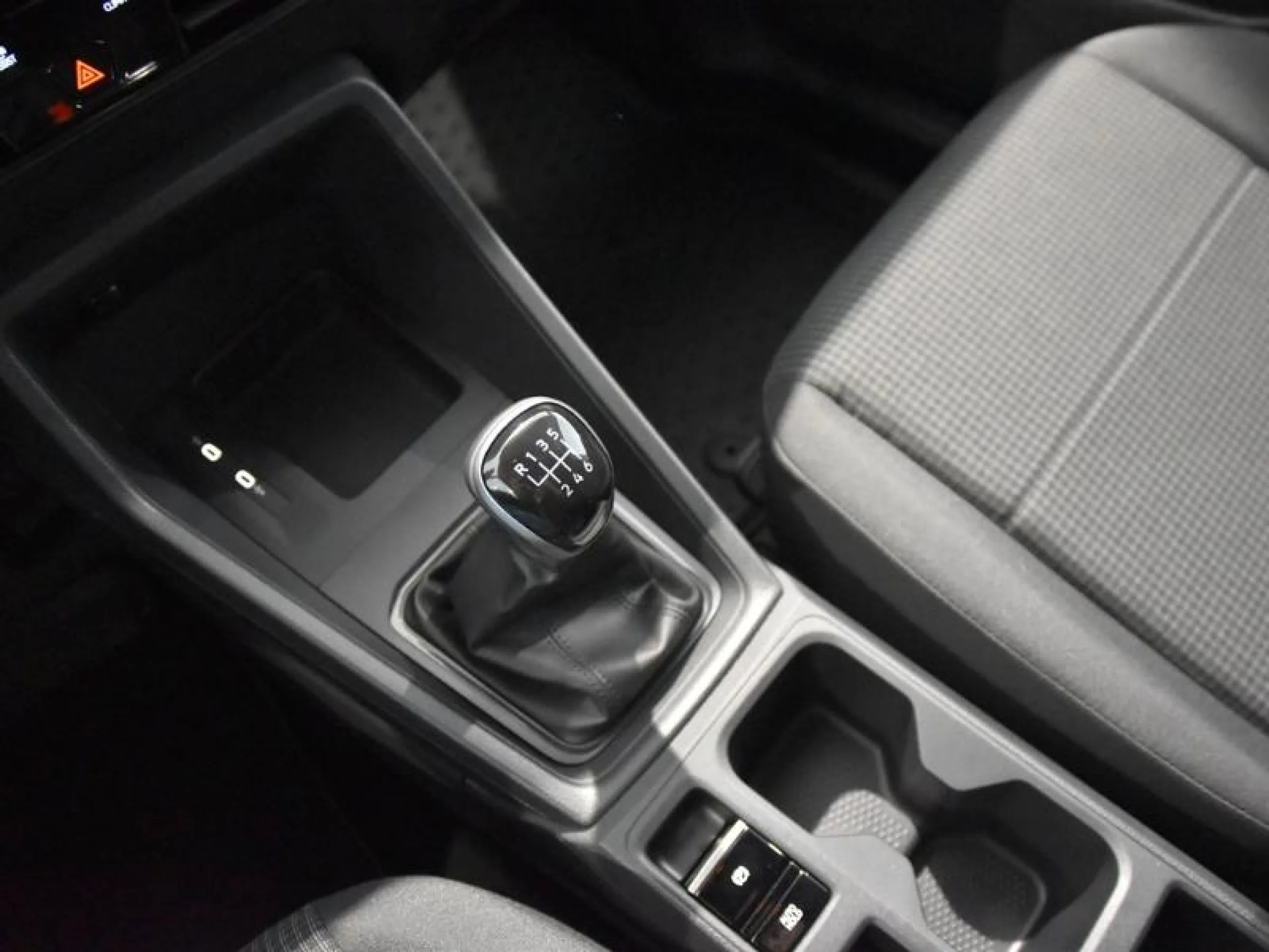 VW COMERCIALES Caddy CADDY  CARGO  1.5 TSI 85 KW (116 CV) 6 VEL. - Foto 9