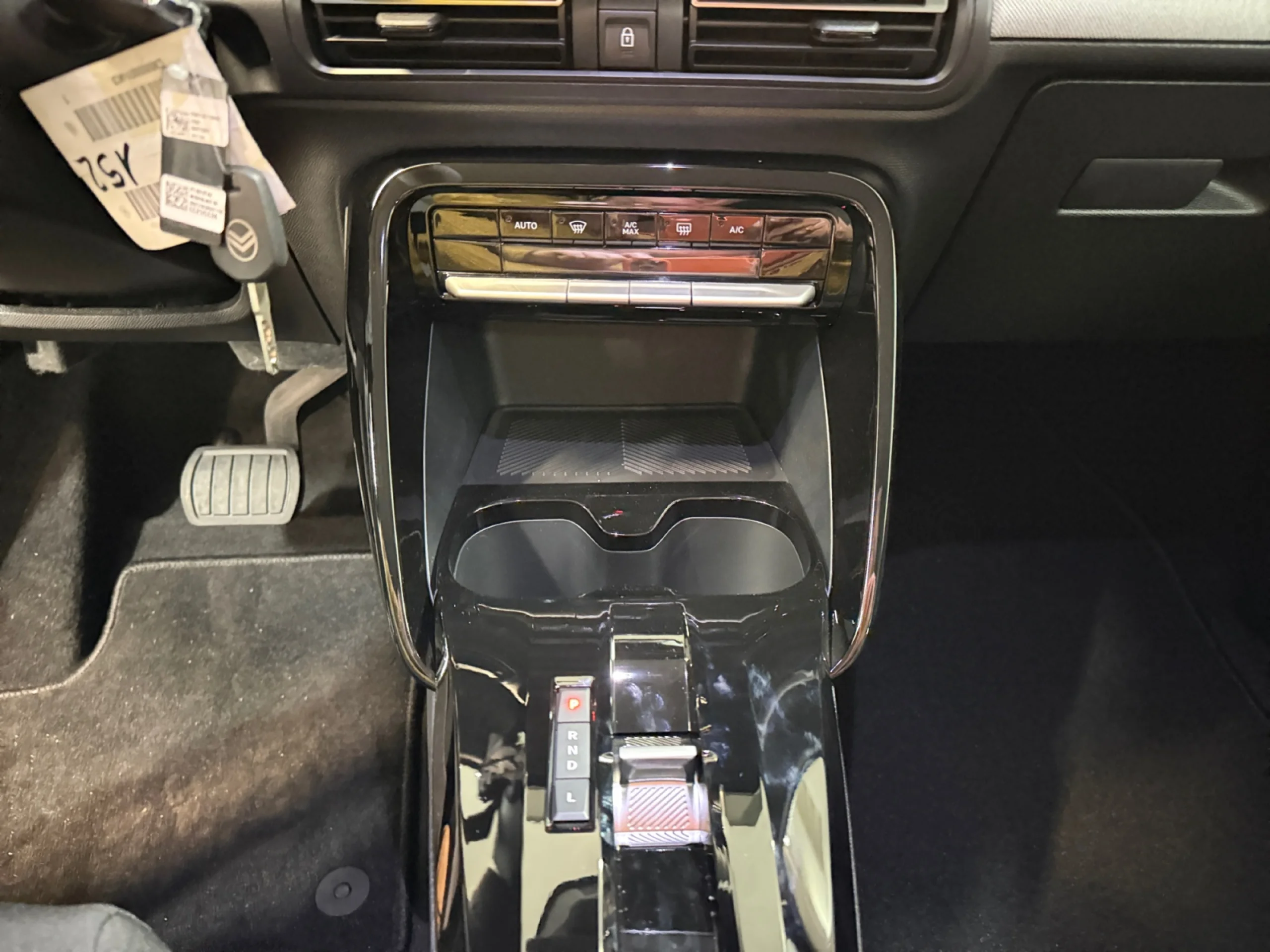 CITROEN C3 AIRCROSS HYBRID 145 Ë DCS6 PLUS - Foto 20