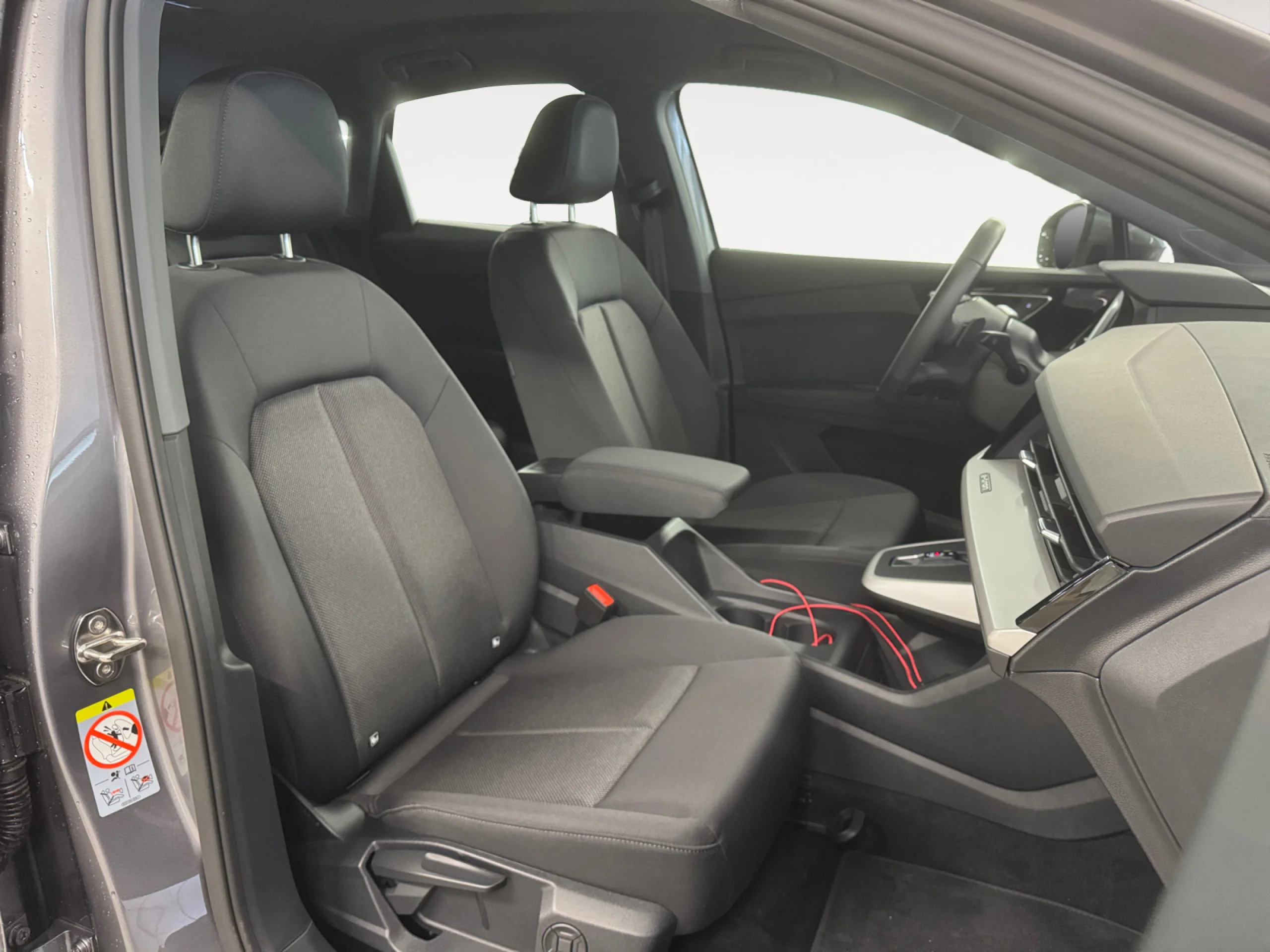 AUDI Q4 Q4 SPORTBACK ADVANCED 40 E TRON  150,00 KW 59,0 KWH - Foto 5